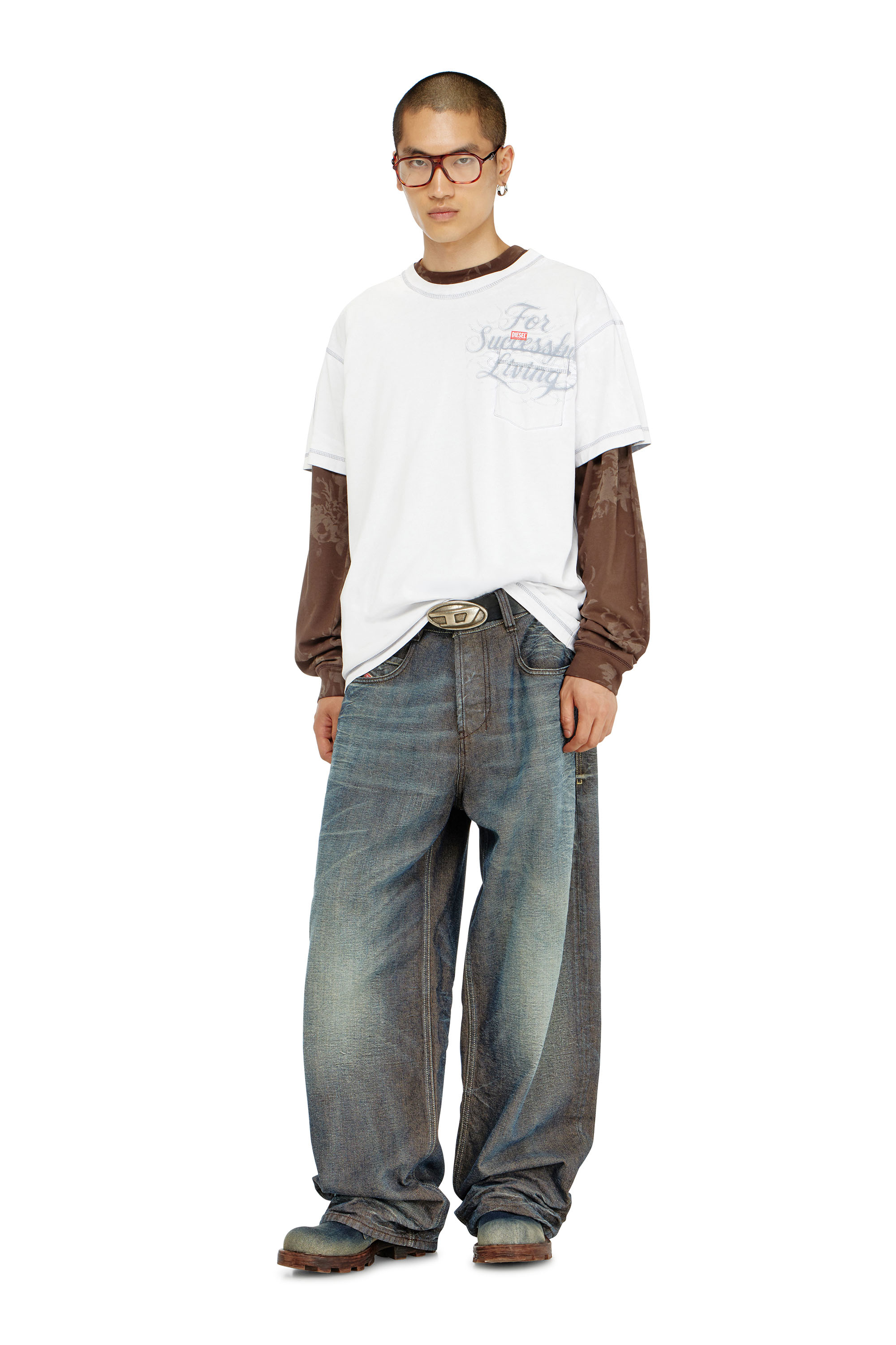 Diesel - T-NORM-POCKET-AA1, Man's T-shirt with chest pocket and graphic print in White - 2