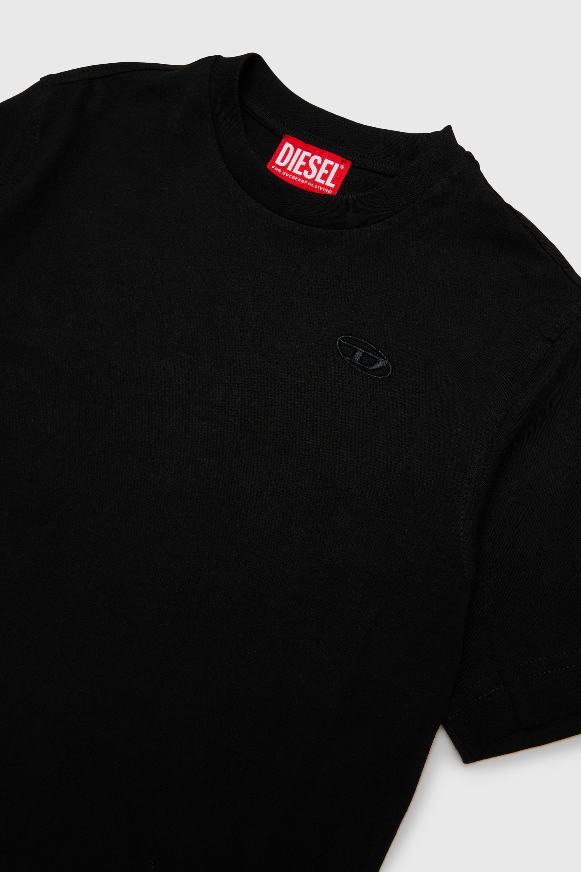Diesel - TSCRAP OVER, T-shirt avec broderie Oval D et imprim&eacute; flock Homme in Noir - 3