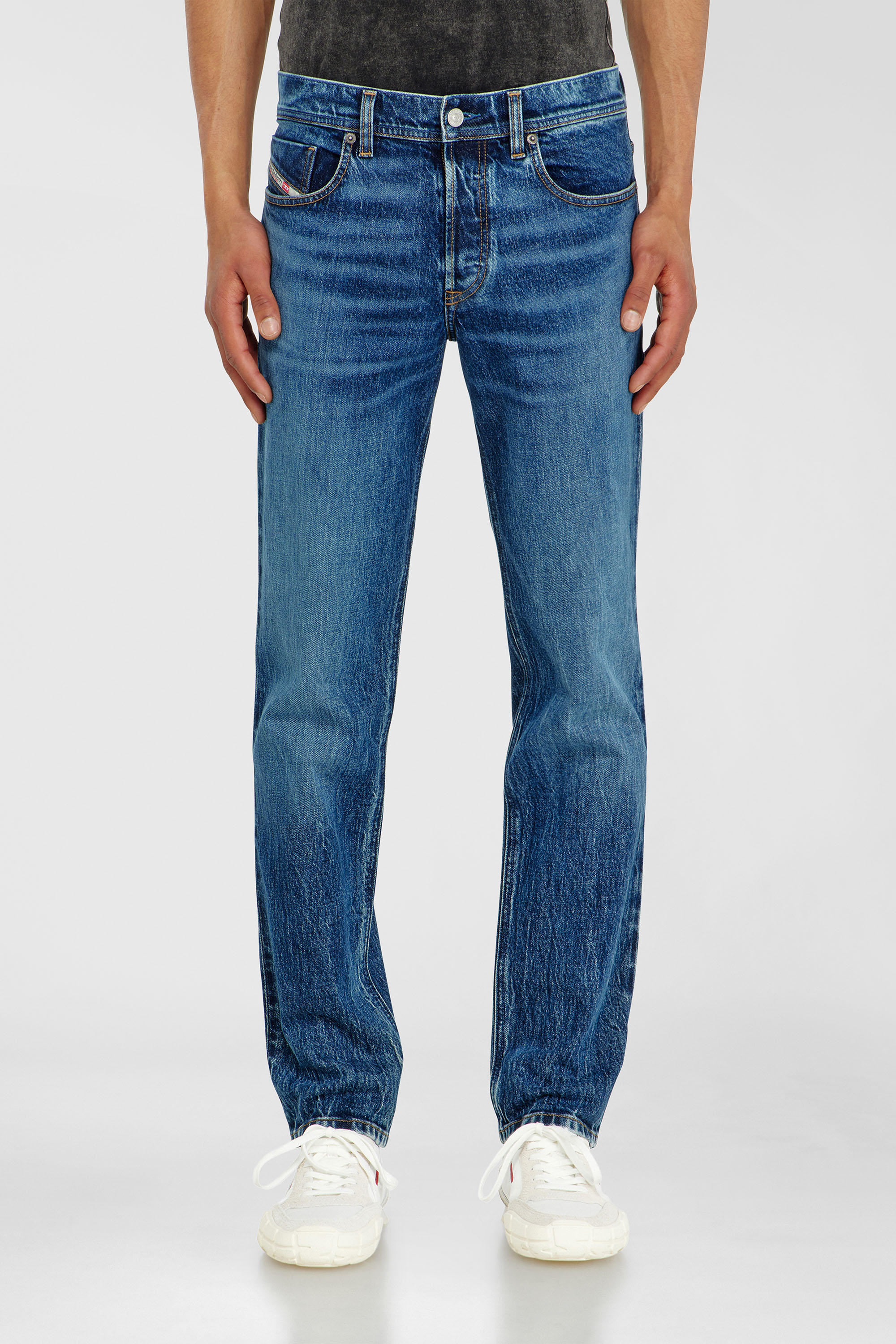 Diesel - Regular Jeans 2023 D-Finitive 0KBBQ Homme, Bleu Fonc&eacute; - Image 4