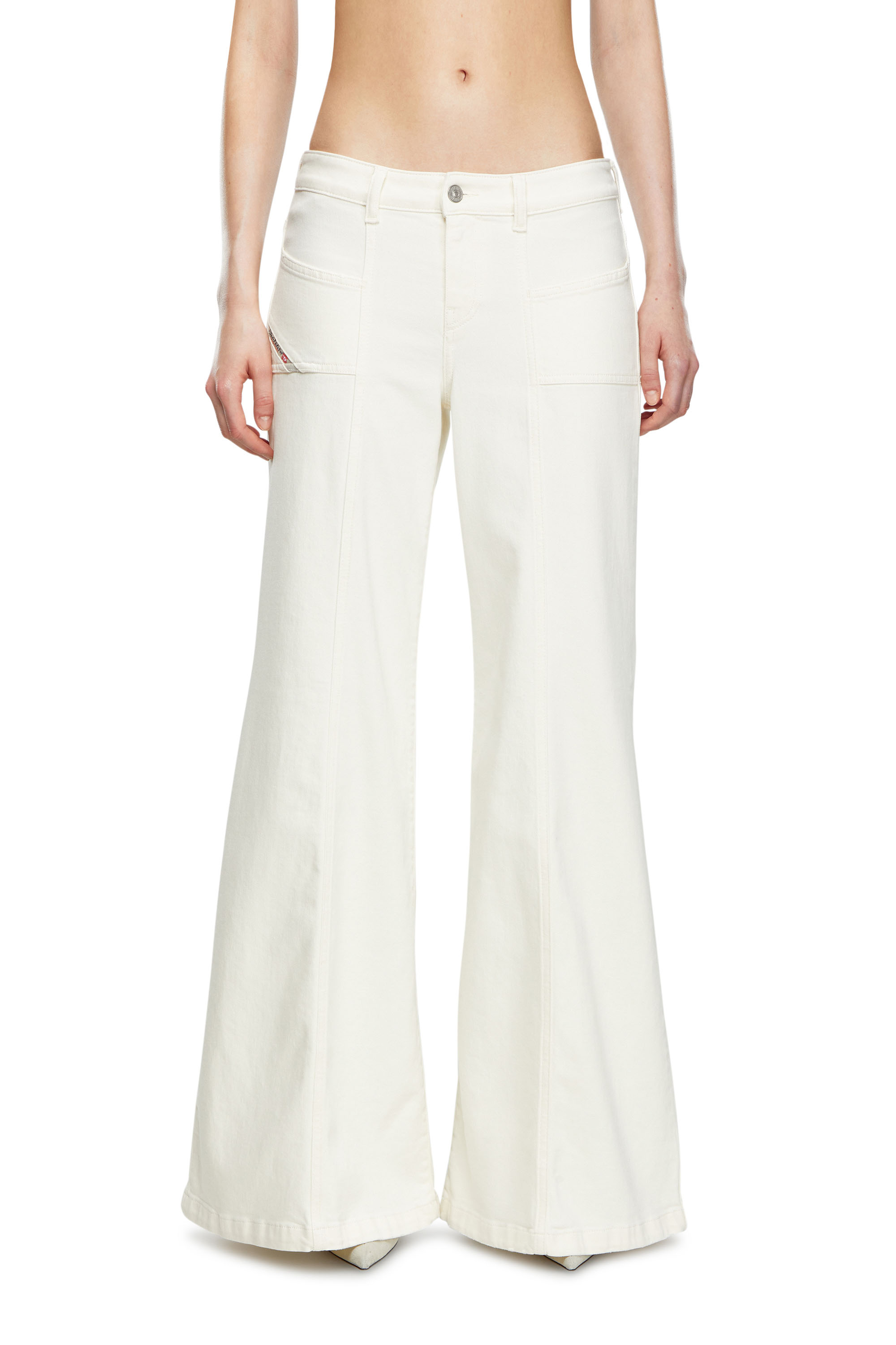 Diesel - Bootcut and Flare Jeans D-Akii 09J68, Blanc - Image 1