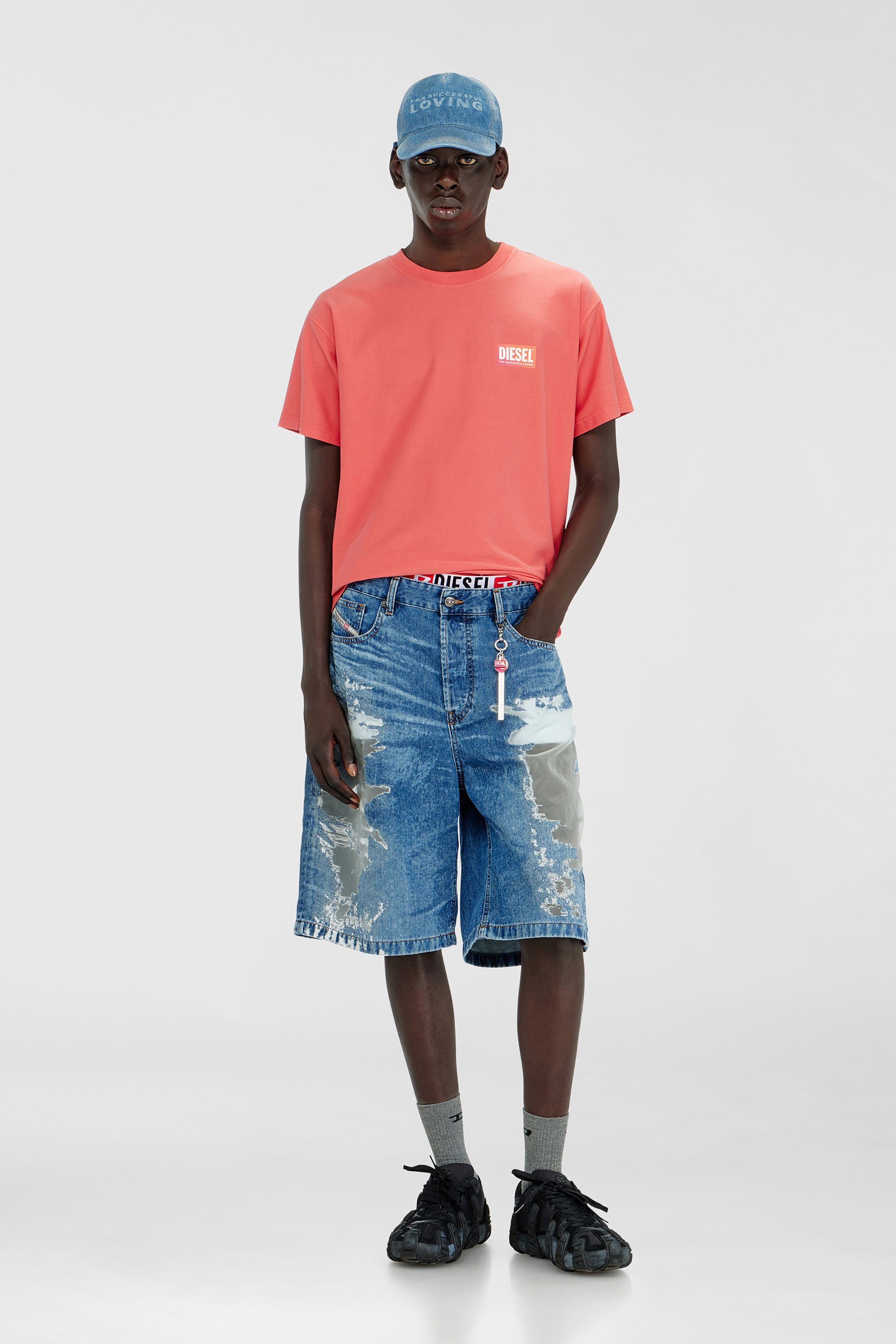 Diesel - PR-DE-SIRE-SHORT, Short en denim devor&eacute; Mixte in Bleu - 2