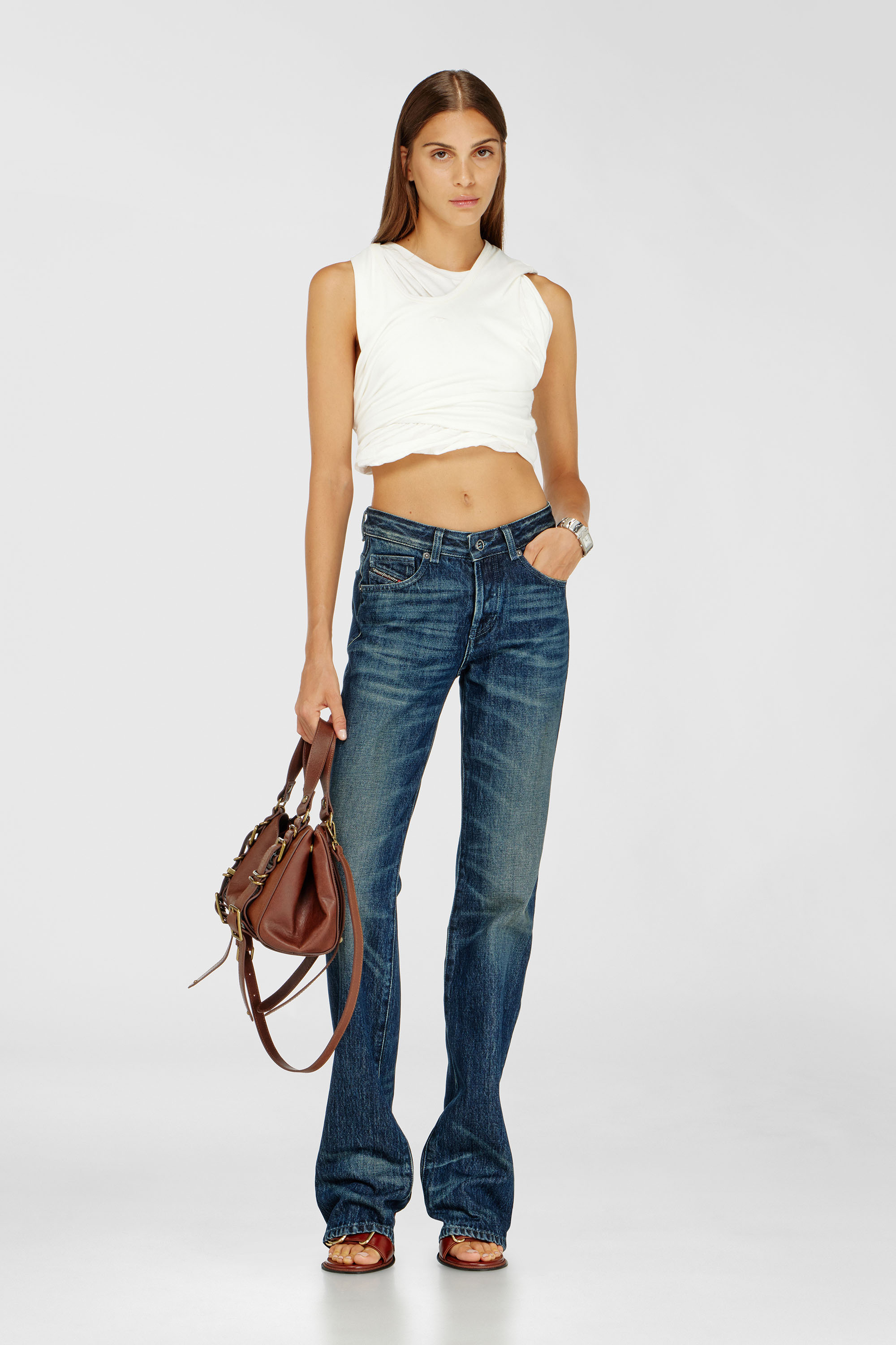 Diesel - D-COCCO-90-SA, D-Cocco-Sandales &agrave; brides cheville en cuir Femme in Marron - 8