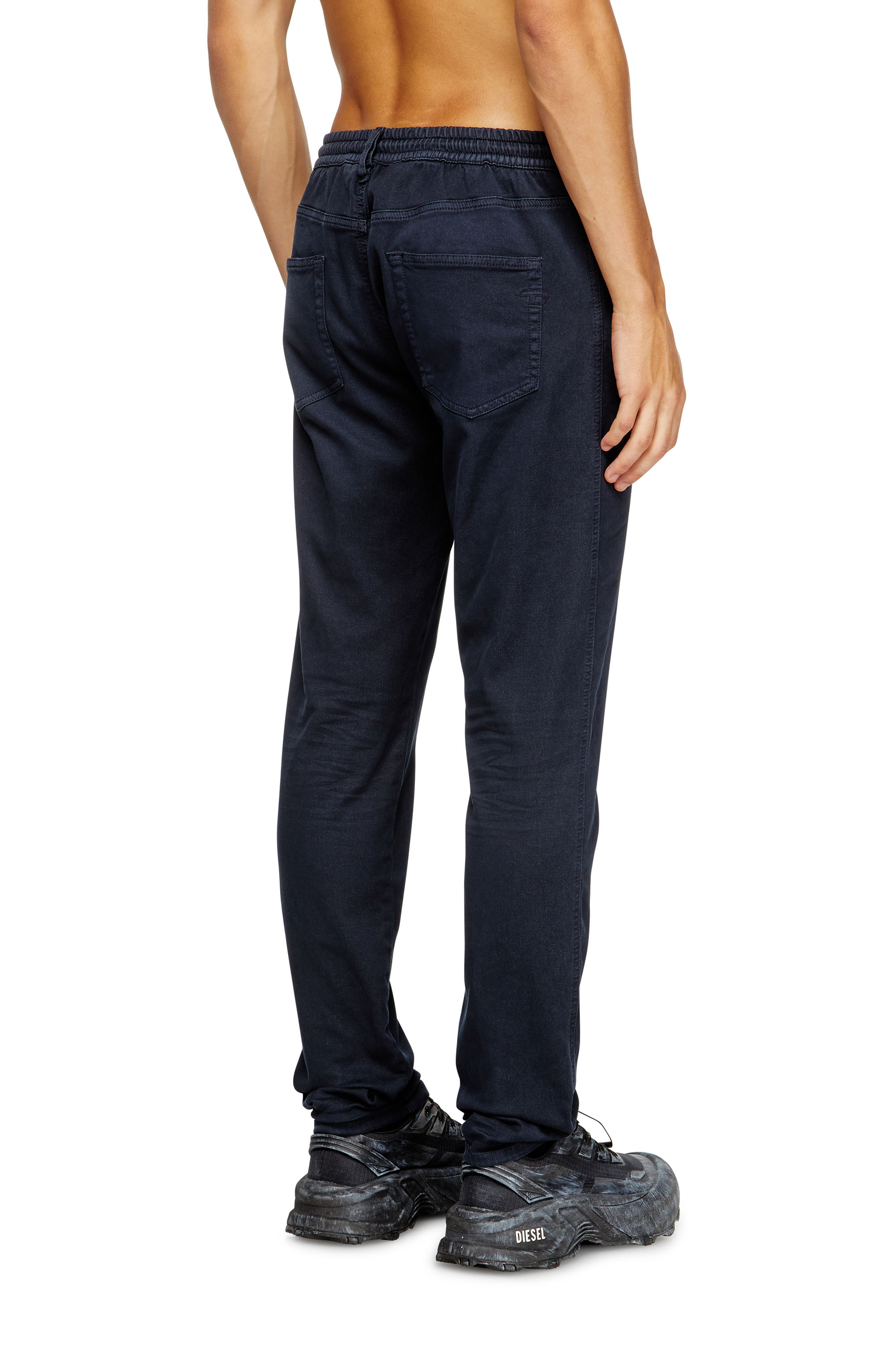Diesel - Slim 2062 D-Strukt Joggjeans® 0670M Homme, Bleu - Image 4