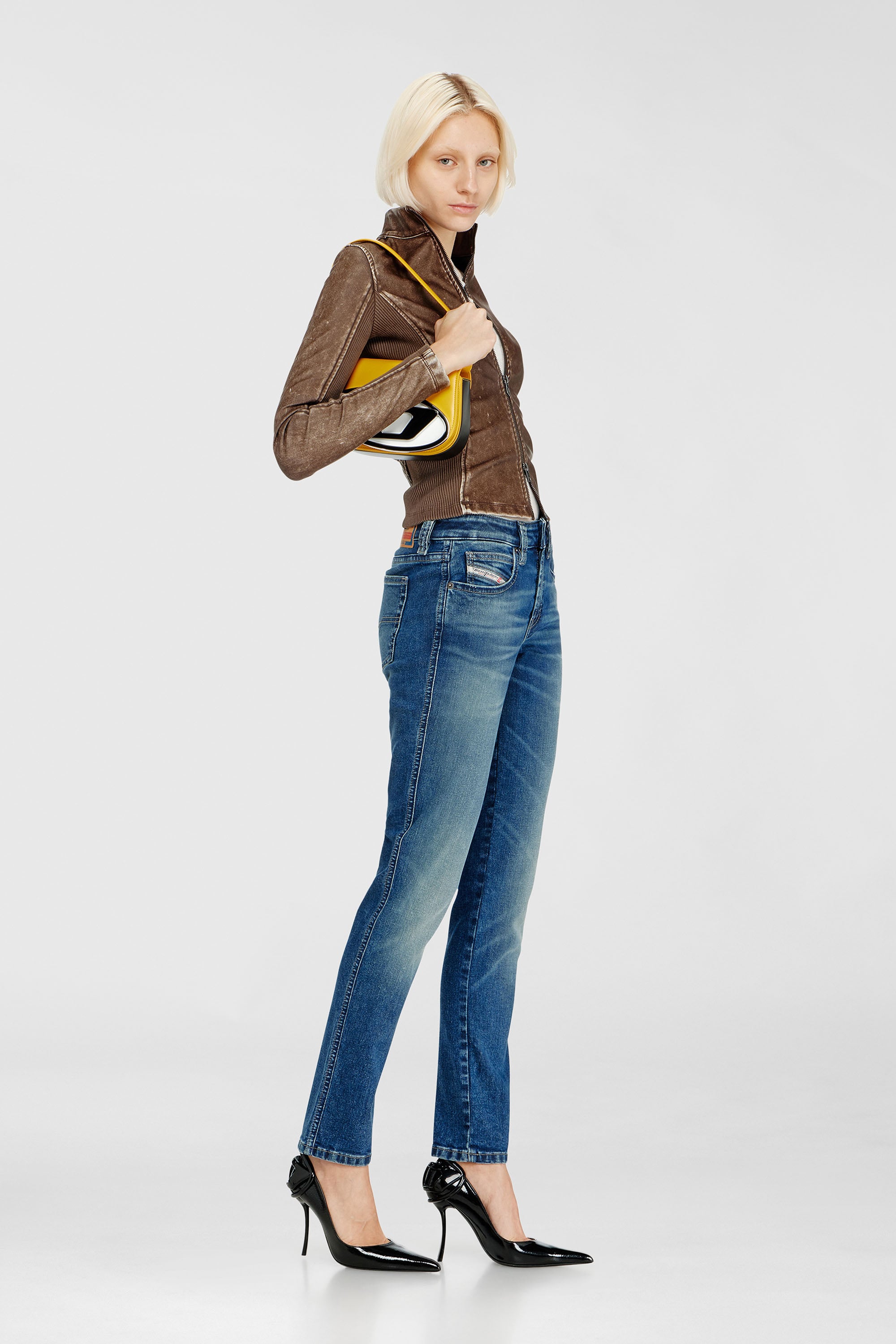 Diesel - Slim Jeans 1992 D-Jiann 0DBEE Femme, Bleu moyen - Image 1