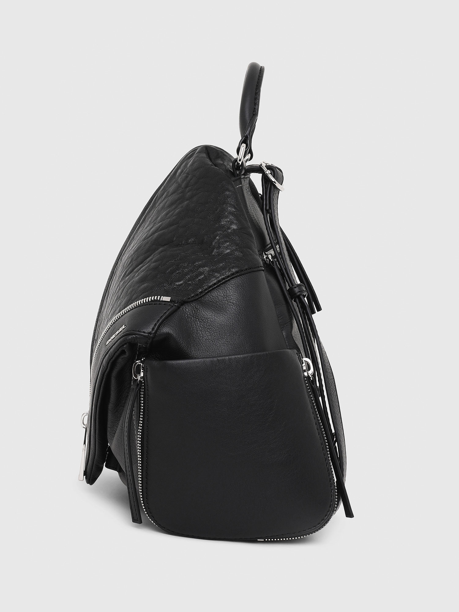 LE-MHONIC Women: Backpack with triangular flap | Diesel