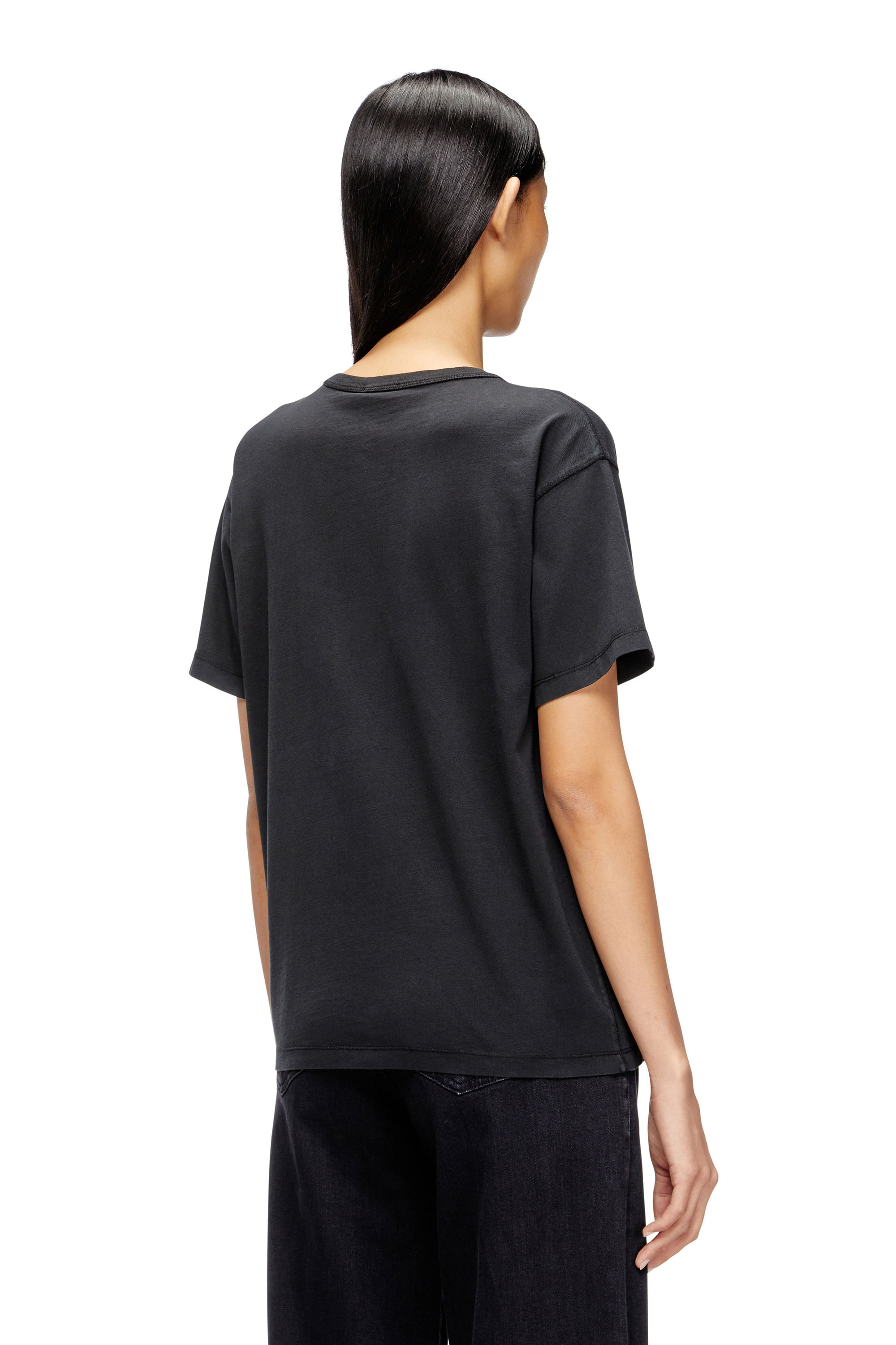 Diesel - T-NORMY-OD-S1, T-shirt en coton avec Oval D métallique Femme in Noir - 4