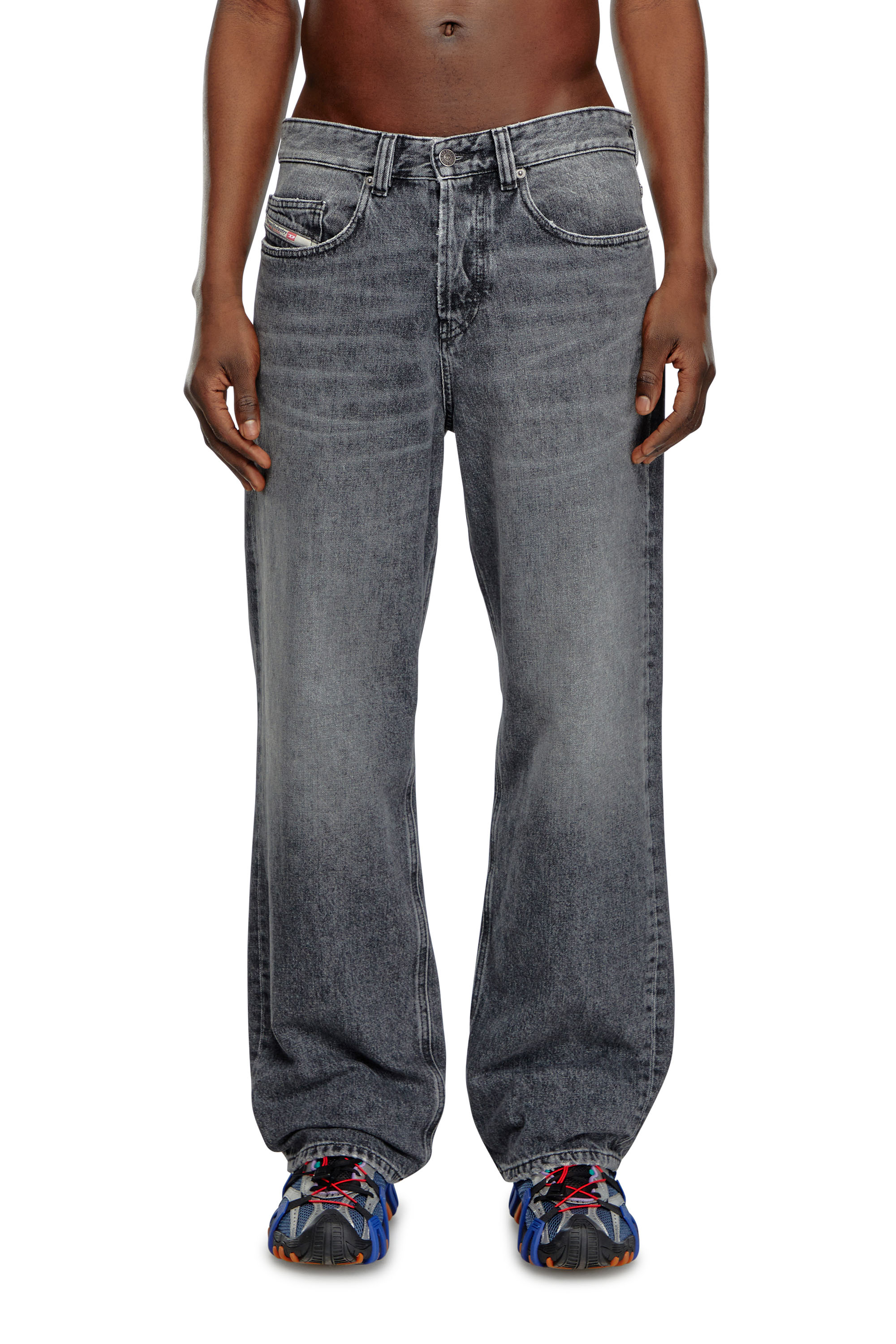 Diesel - Homme Straight Jeans 2001 D-Macro 007X3, Gris foncé - Image 1