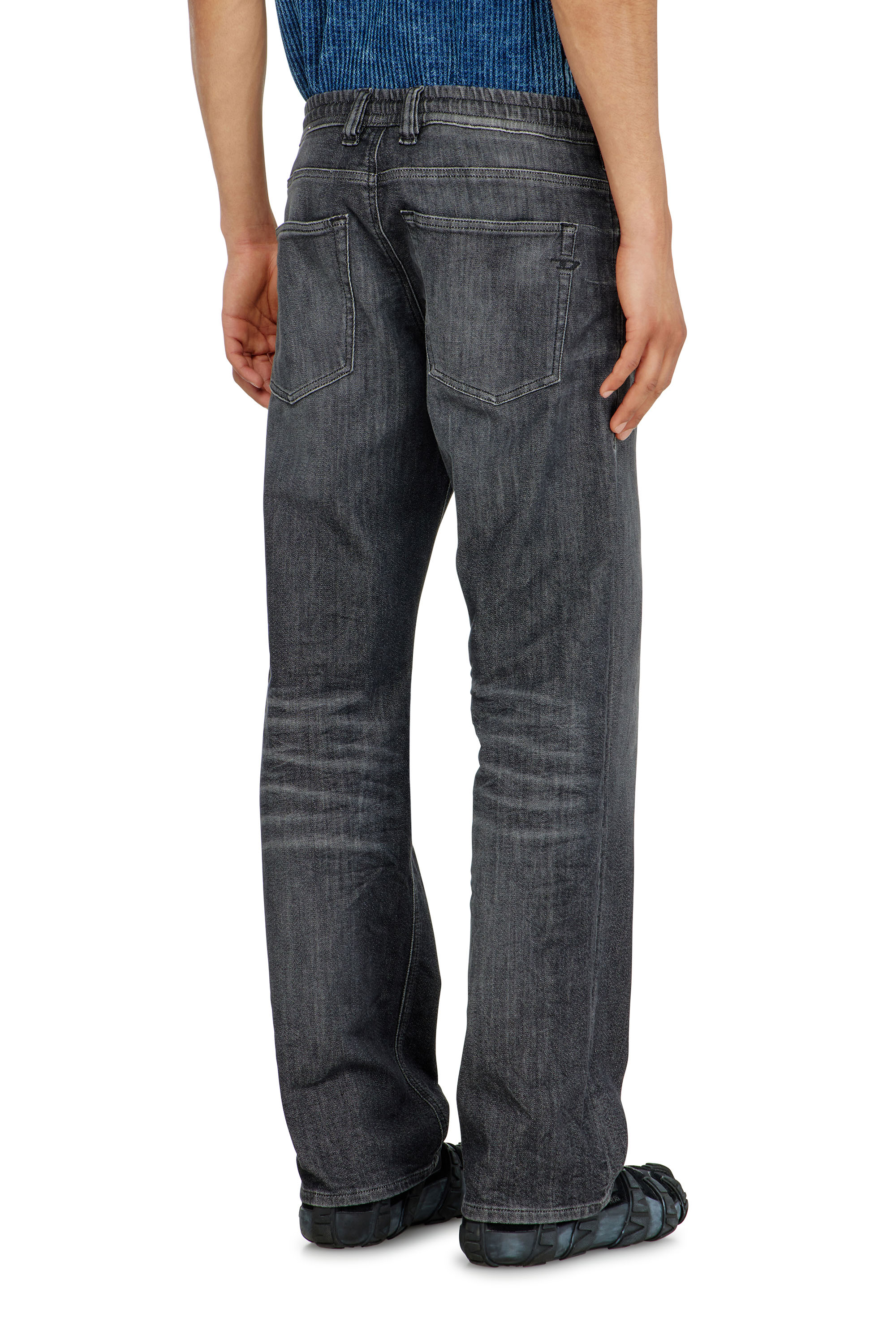 Diesel - Relaxed 2080 D-Reel Joggjeans&reg; 09M66 Homme, Noir/Gris fonc&eacute; - Image 3