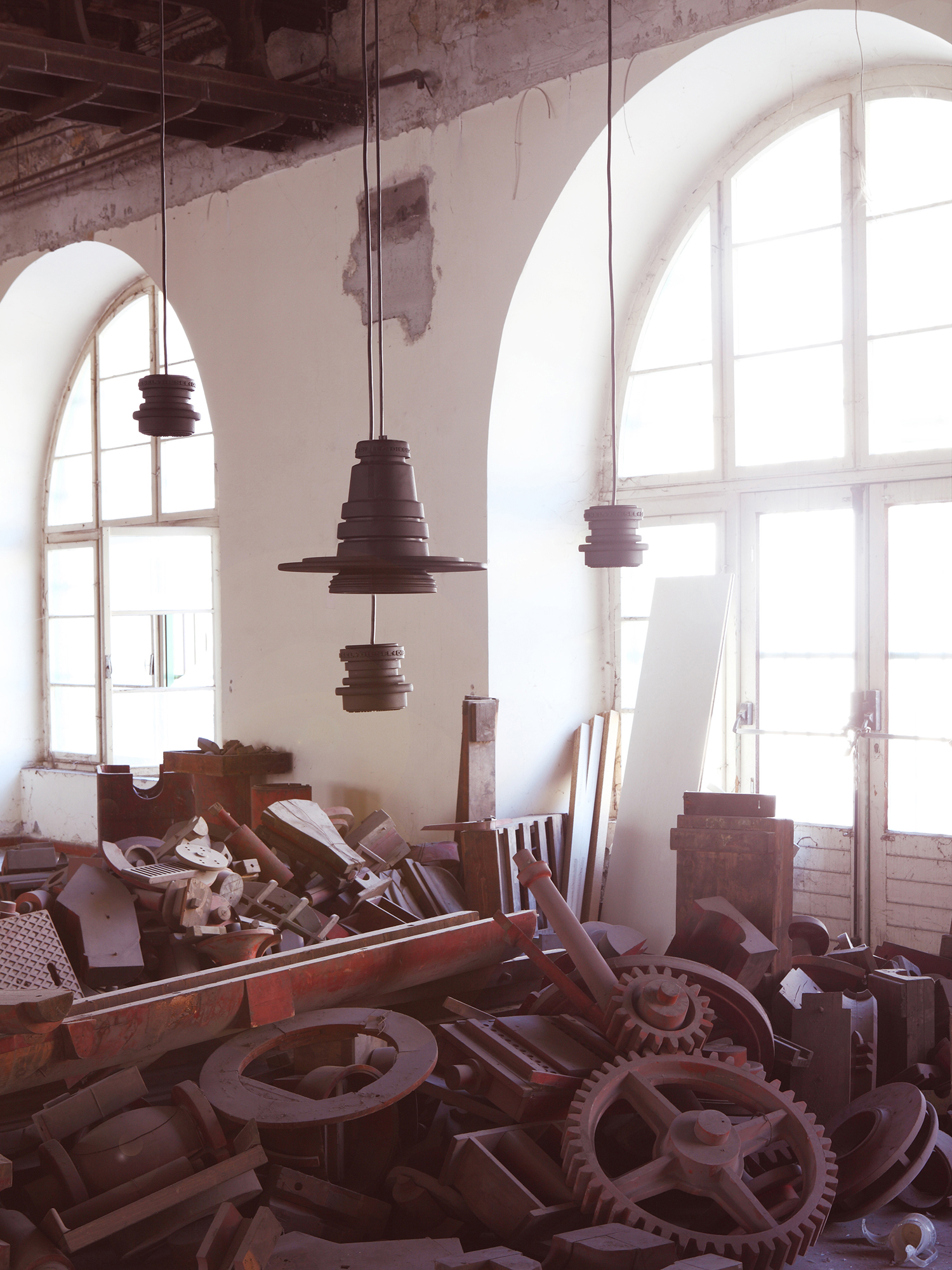 Diesel - TOOL PICCOLA SOSP, Petit luminaire inspir&eacute; des objectifs d'appareils photo reflex Mixte in Noir - 5