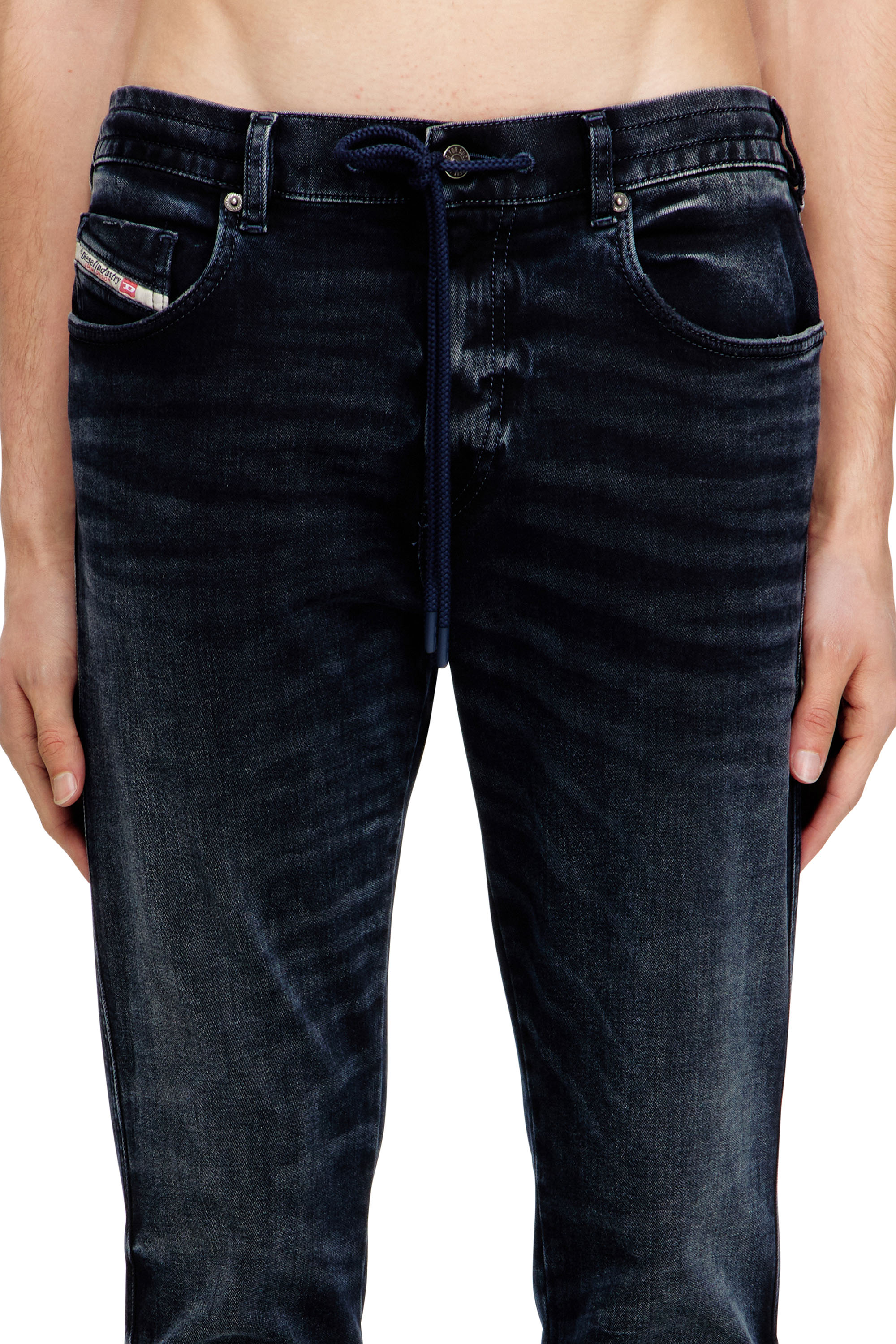Diesel - Slim 2062 D-Strukt Joggjeans&reg; 09N80 Homme, Bleu Fonc&eacute; - Image 4