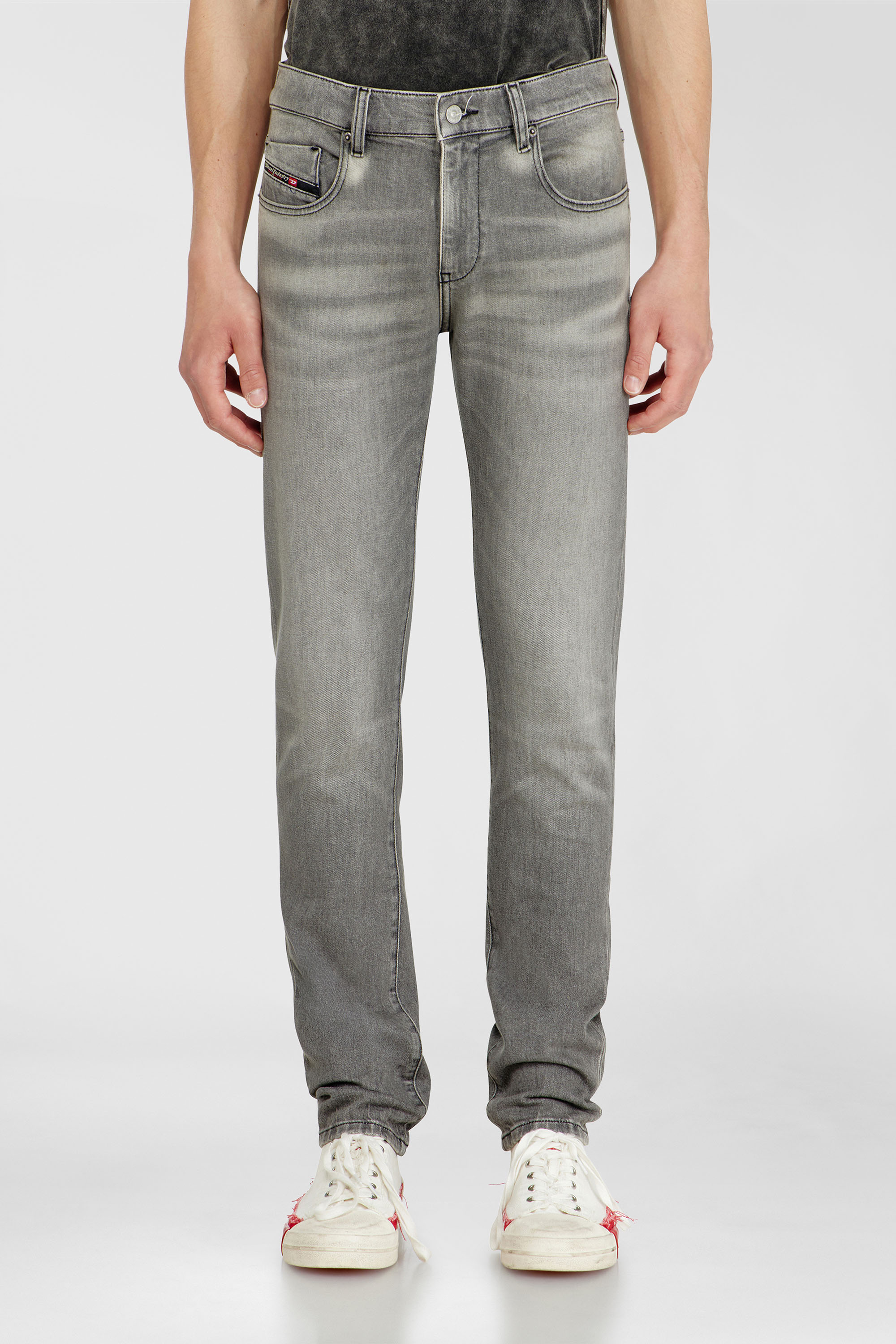 Diesel - Slim Jeans 2019 D-Strukt 0KBBL Homme, Gris Clair - Image 1