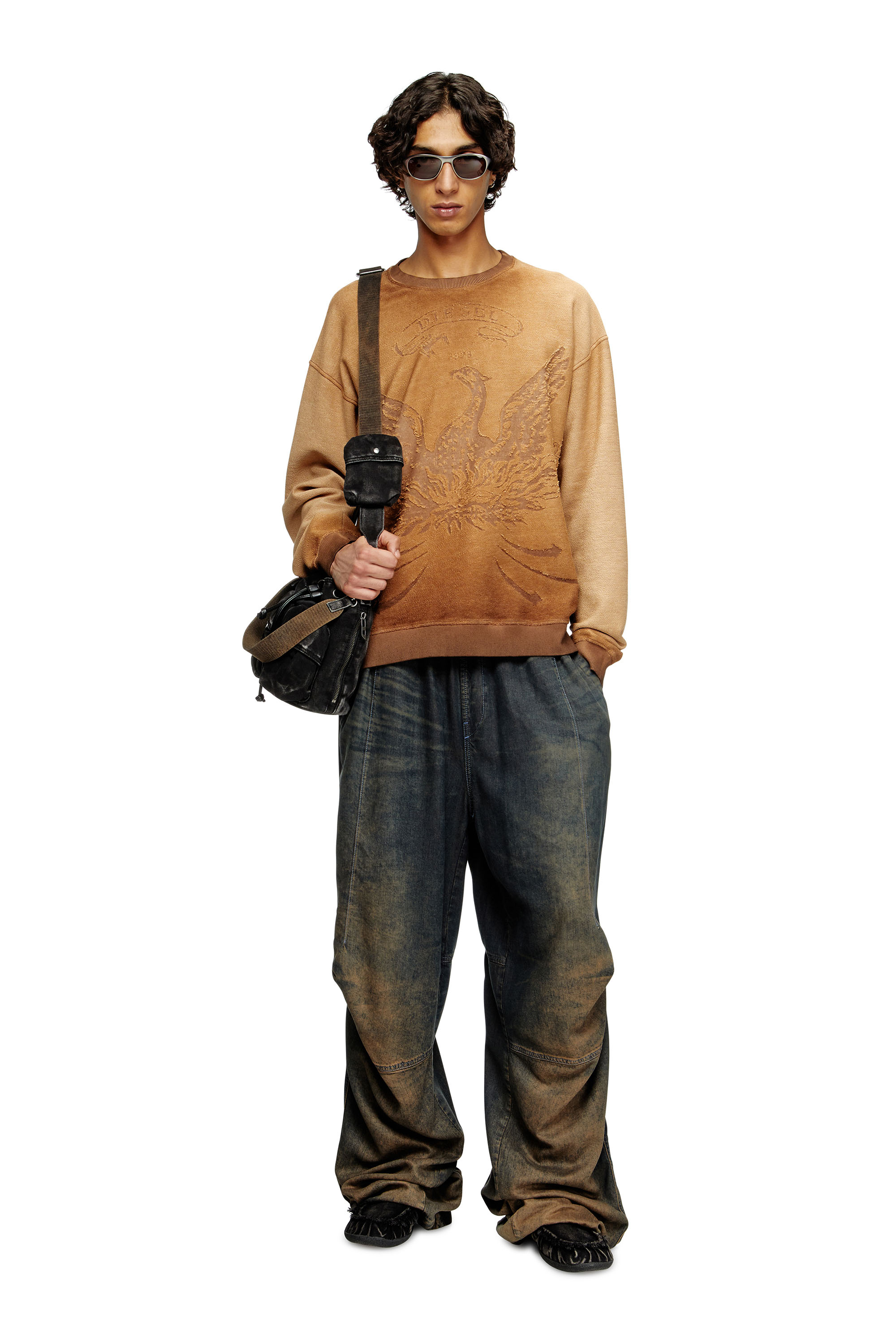 Diesel - S-ARON, Sweat-shirt délavé avec logo du phénix en dévoré Homme in Marron - 1