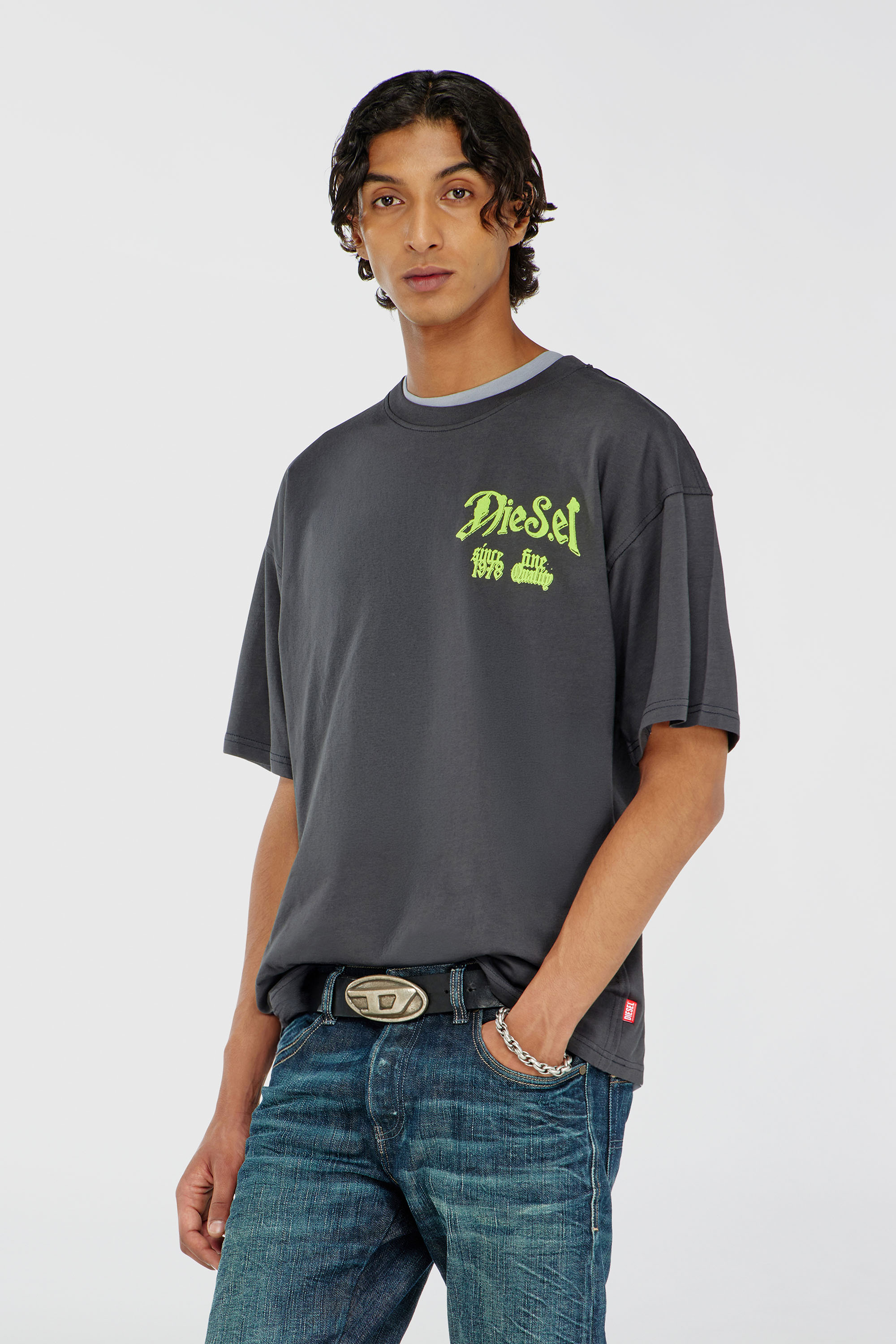 Diesel - T-BOXT-AA2, T-shirt en coton avec motif floqu&eacute; Homme in Gris - 3