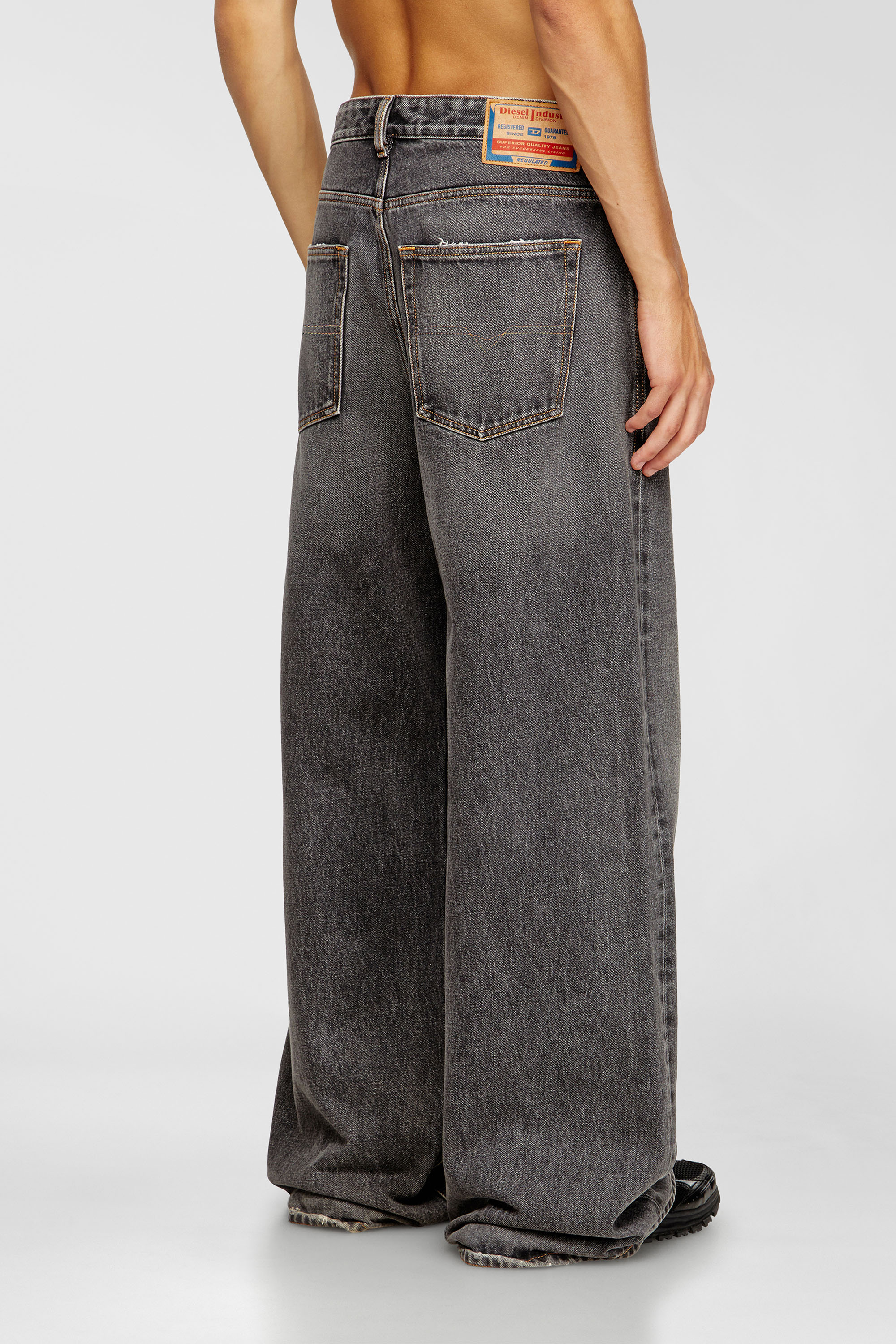 Diesel - Relaxed Jeans D-Rise 007F6 Homme, Noir/Gris fonc&eacute; - Image 3