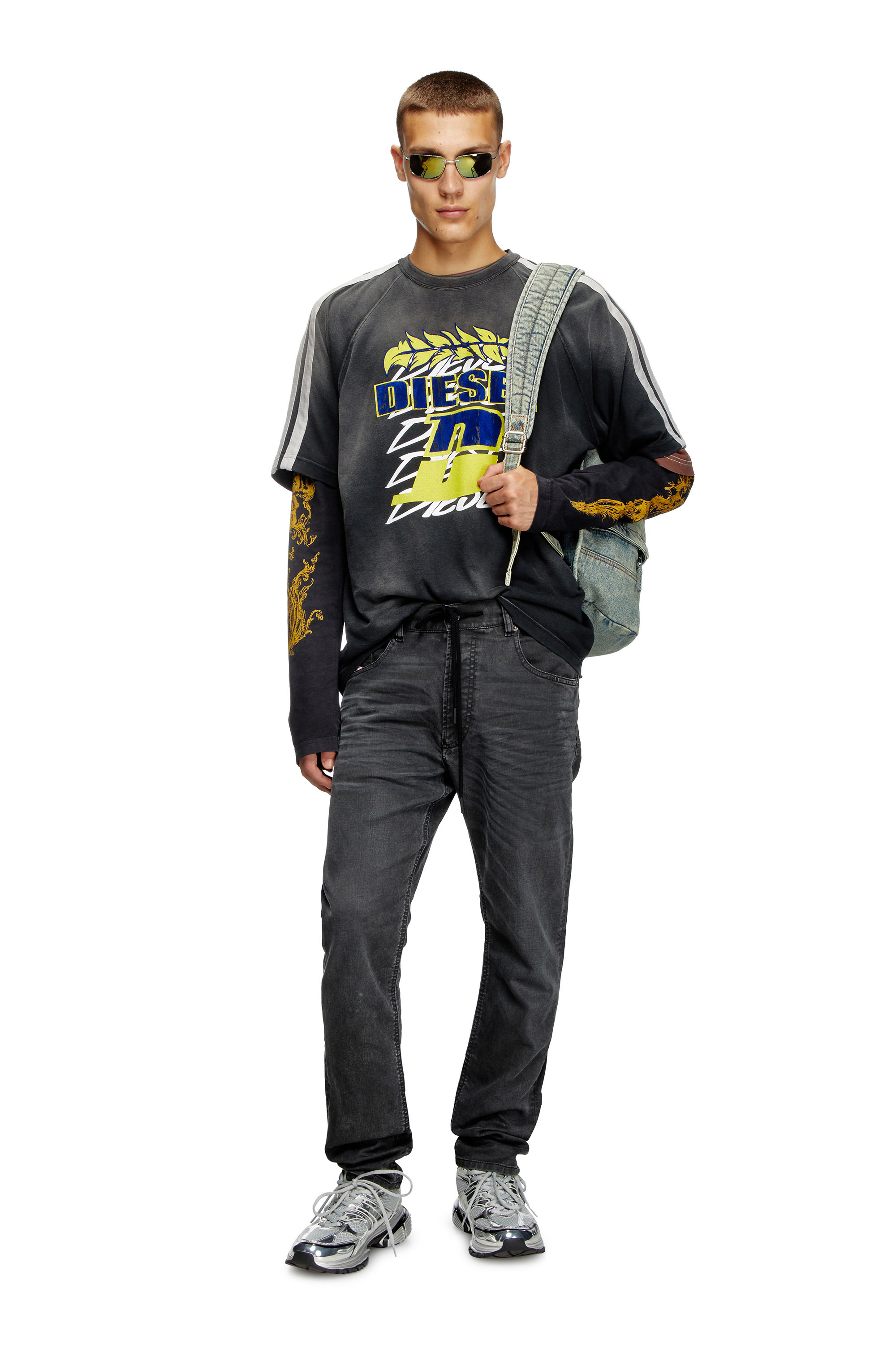 Diesel - Regular 2032 D-Krooley Joggjeans® 09J75 Homme, Noir - Image 2