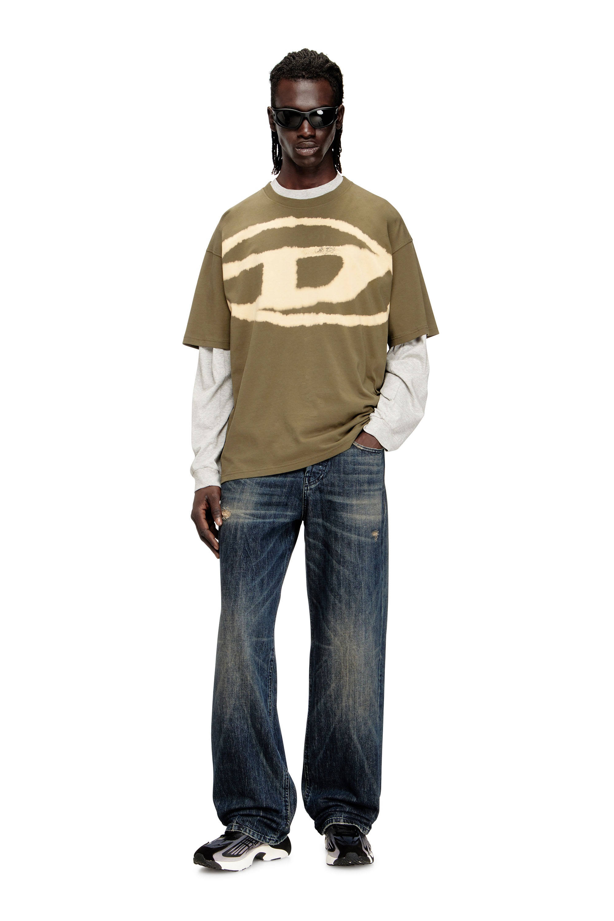 Diesel - T-BOXT-BLEACH, T-shirt avec logo Oval D effet blanchi Homme in ToBeDefined - 1