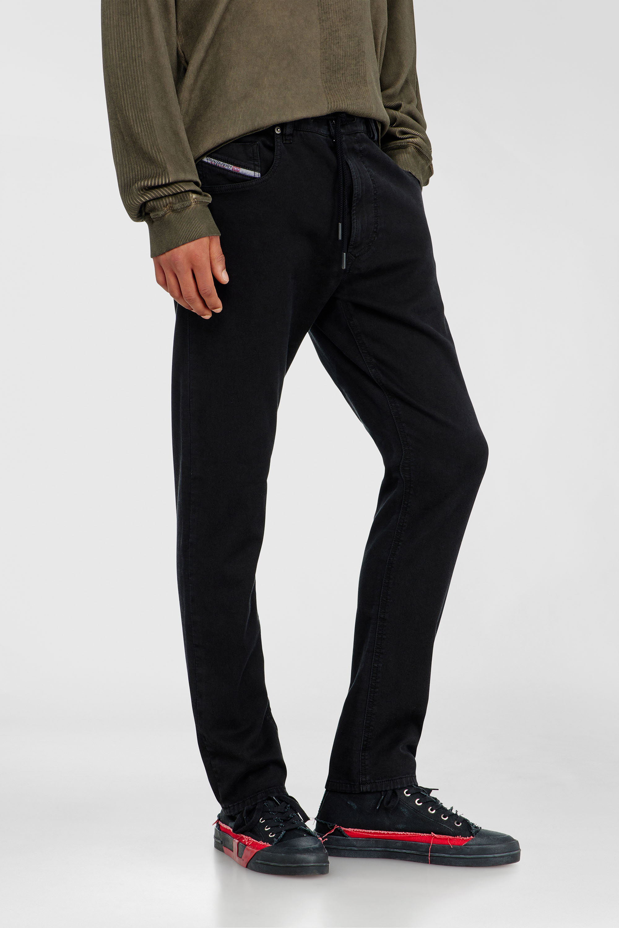 Diesel - Regular 2032 D-Krooley Joggjeans&reg; 068NH Homme, Noir/Gris fonc&eacute; - Image 5