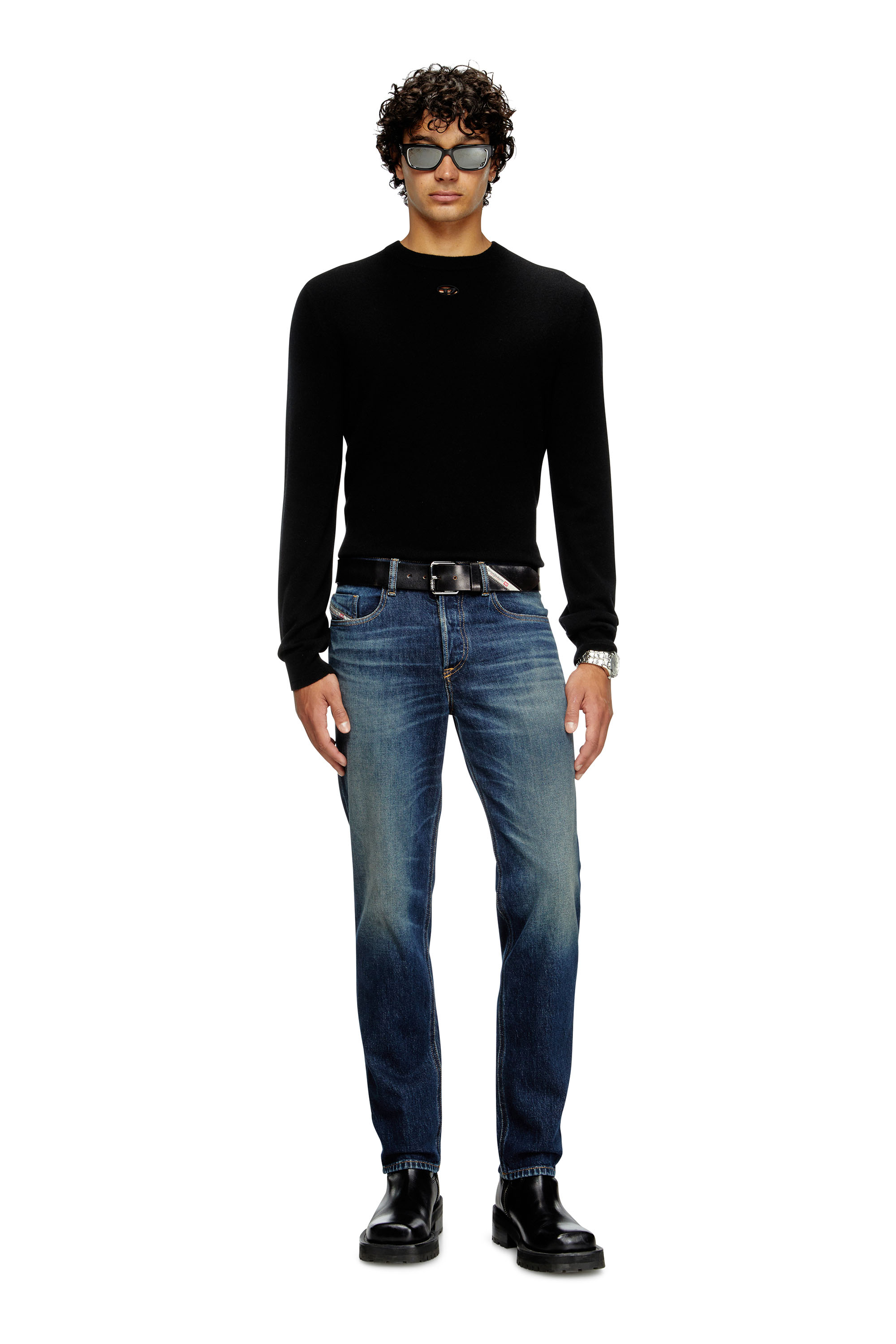 Diesel - Regular Jeans 2023 D-Finitive 09M10 Homme, Bleu Foncé - Image 1