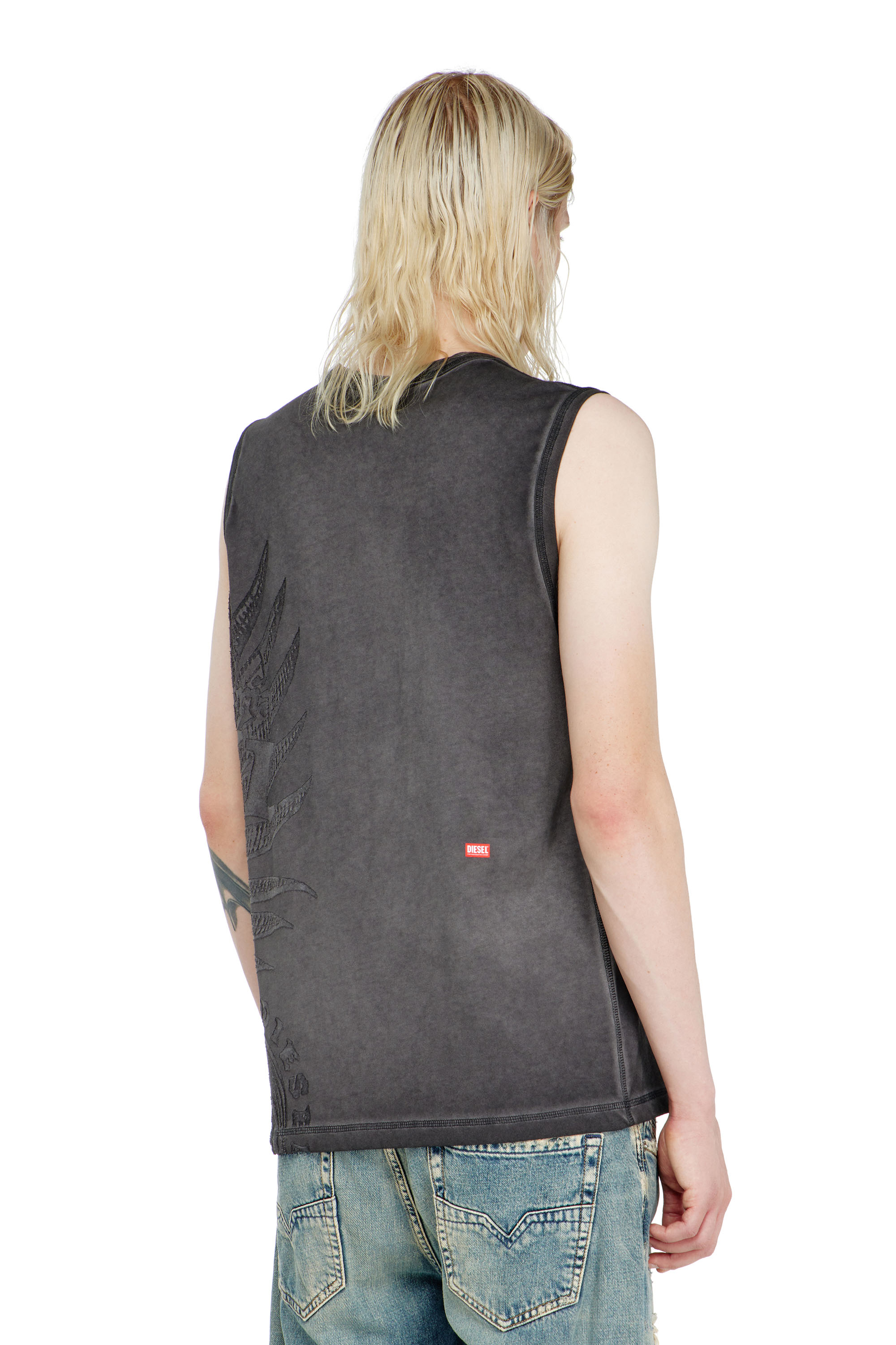 Diesel - T-RAWBISCO, D&eacute;bardeur sans manches avec graphismes emboss&eacute;s Homme in ToBeDefined - 4