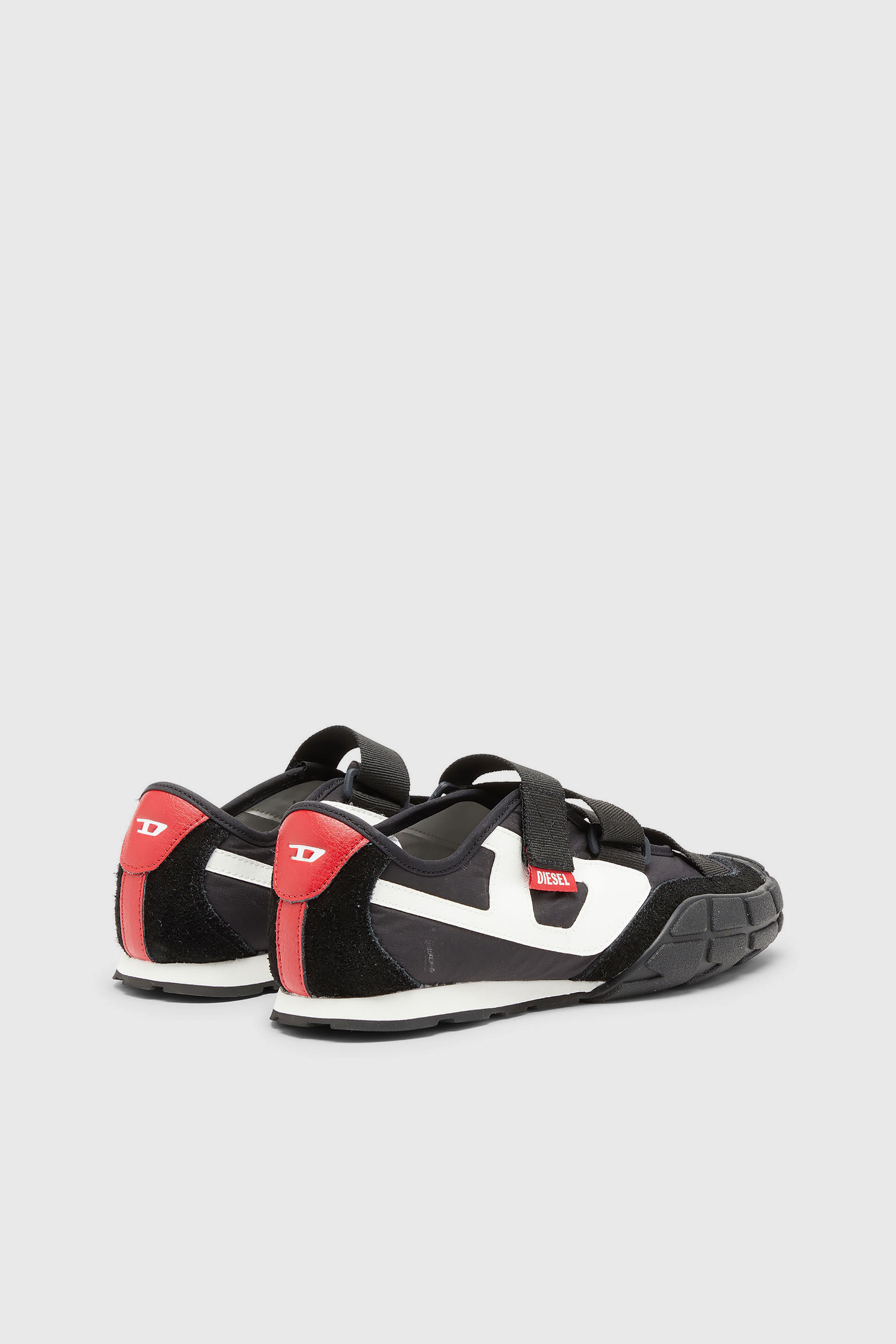 Diesel - S-PAGODHA SLIP-ON W, S-Pagodha-Baskets sans languette &agrave; brides libres en ripstop Femme in Noir - 3