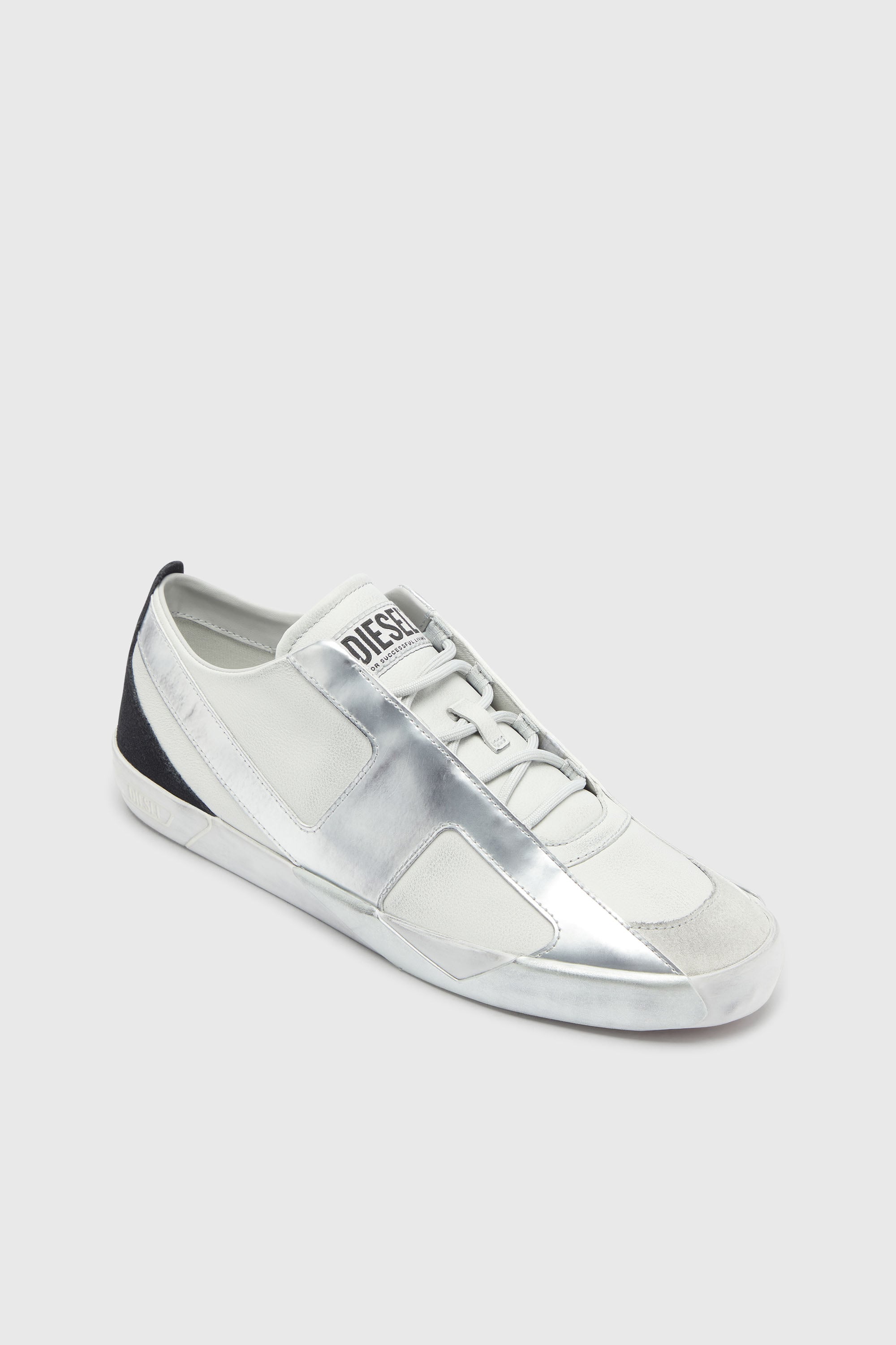 Diesel - S-SLANTE-D LOW, Man's S-Slante-D - Distressed sneakers in leather and suede in White/Silver - 6