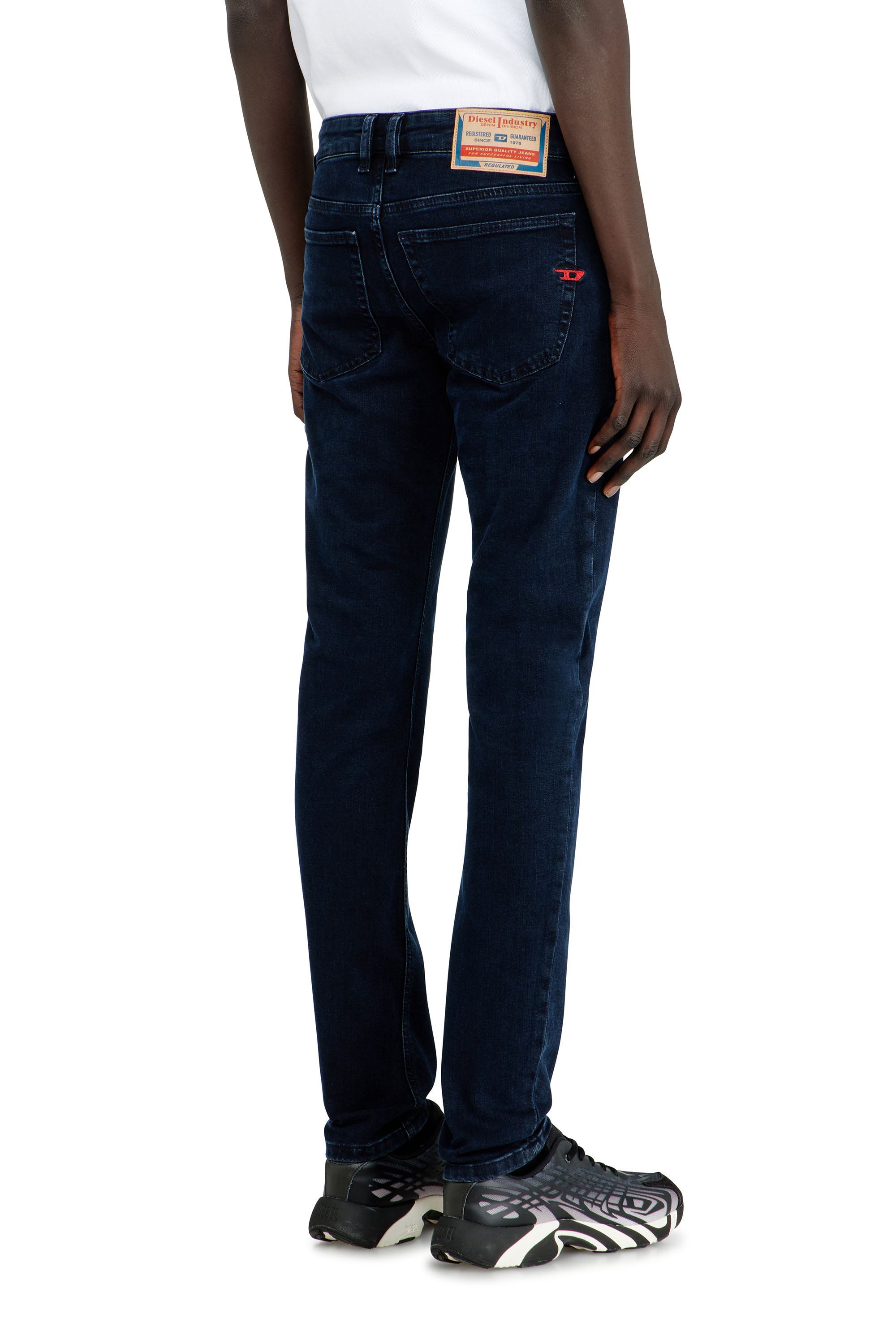 Diesel - Skinny Jeans 1979 Sleenker 0KBBG Homme, Bleu Fonc&eacute; - Image 5