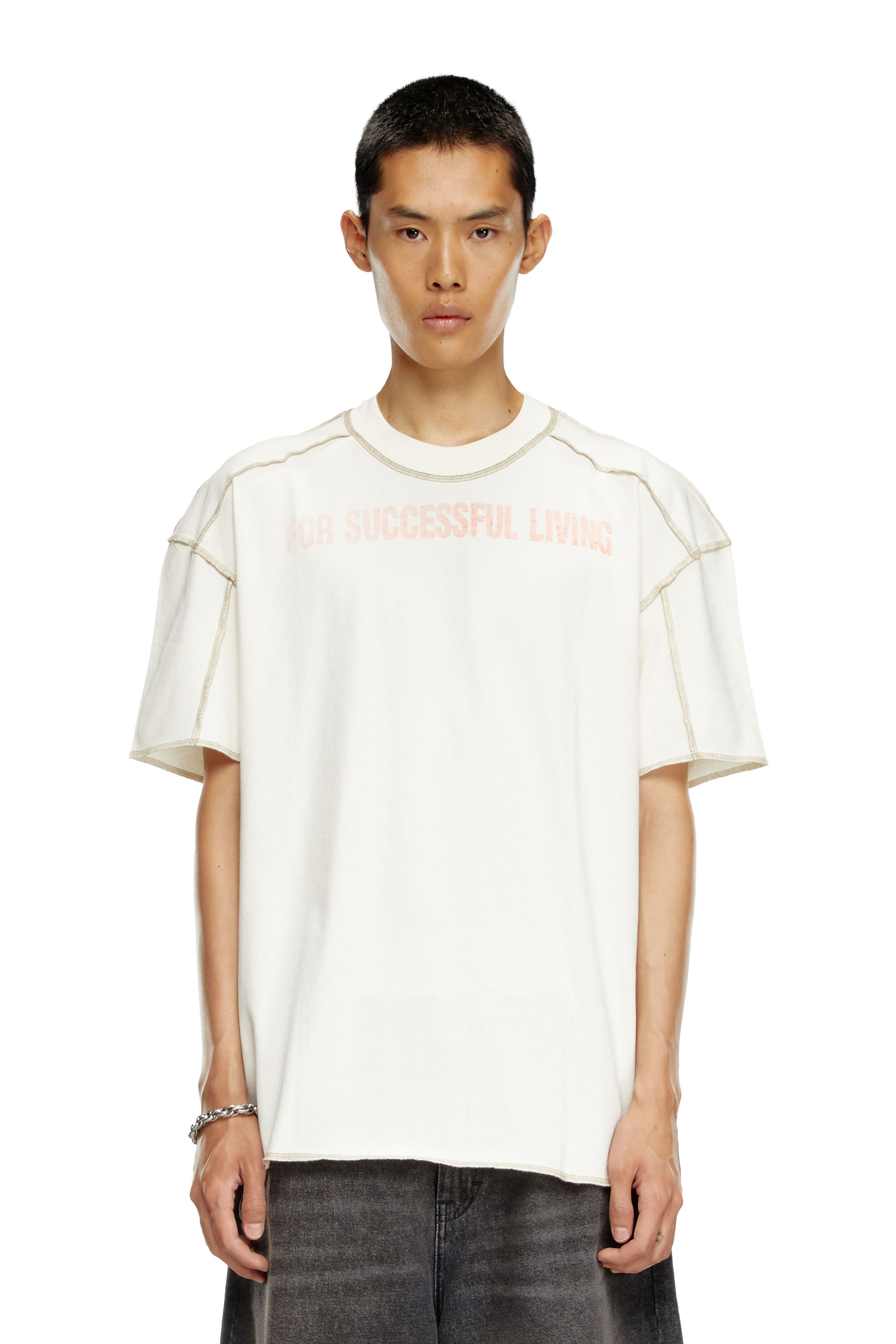 Diesel - T-CRAOR, T-shirt avec effet « inside-out » Homme in Blanc - 5