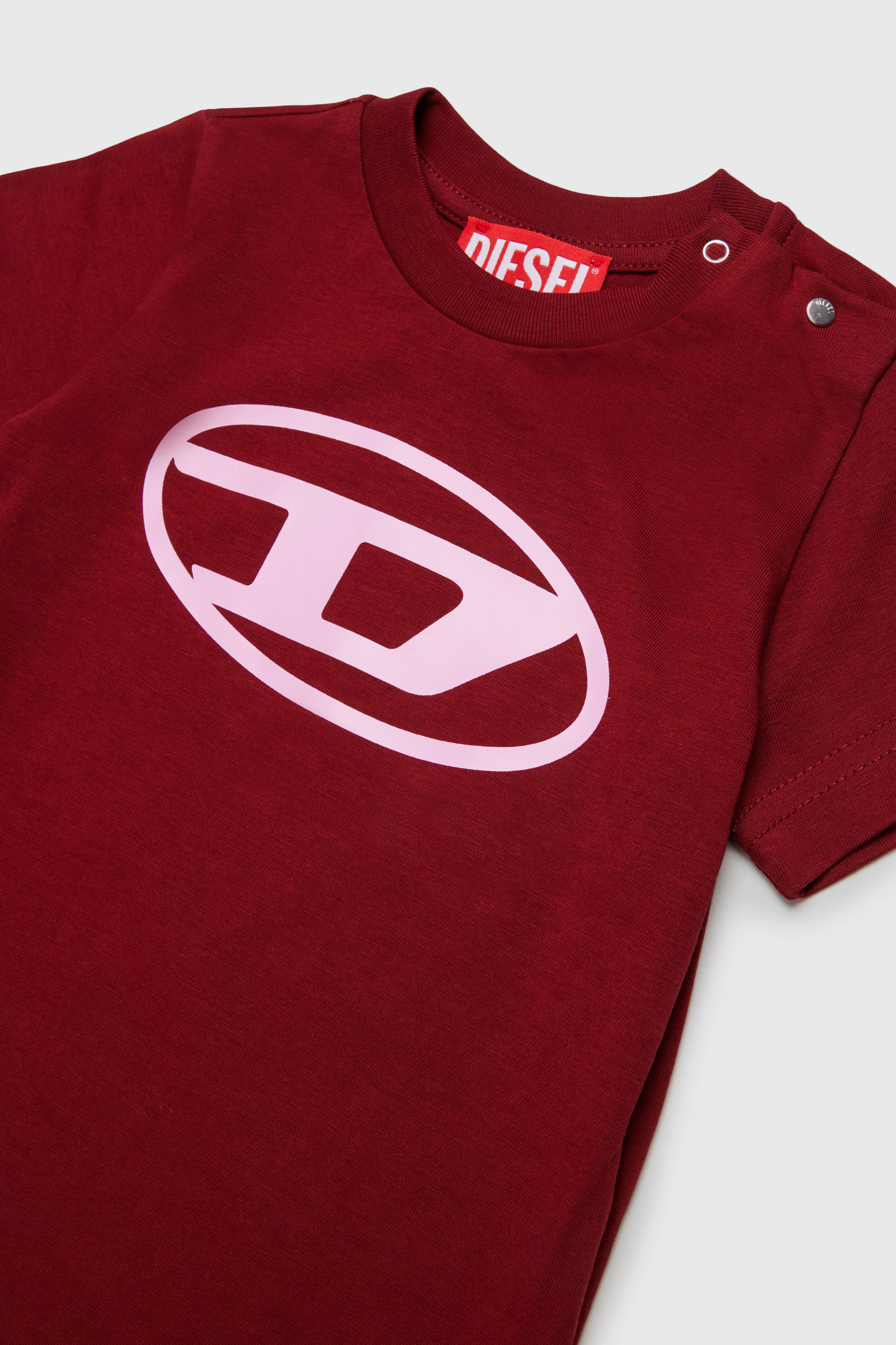 Diesel - TIELB, T-shirt en coton avec imprim&eacute; Oval D Homme in Rouge - 3