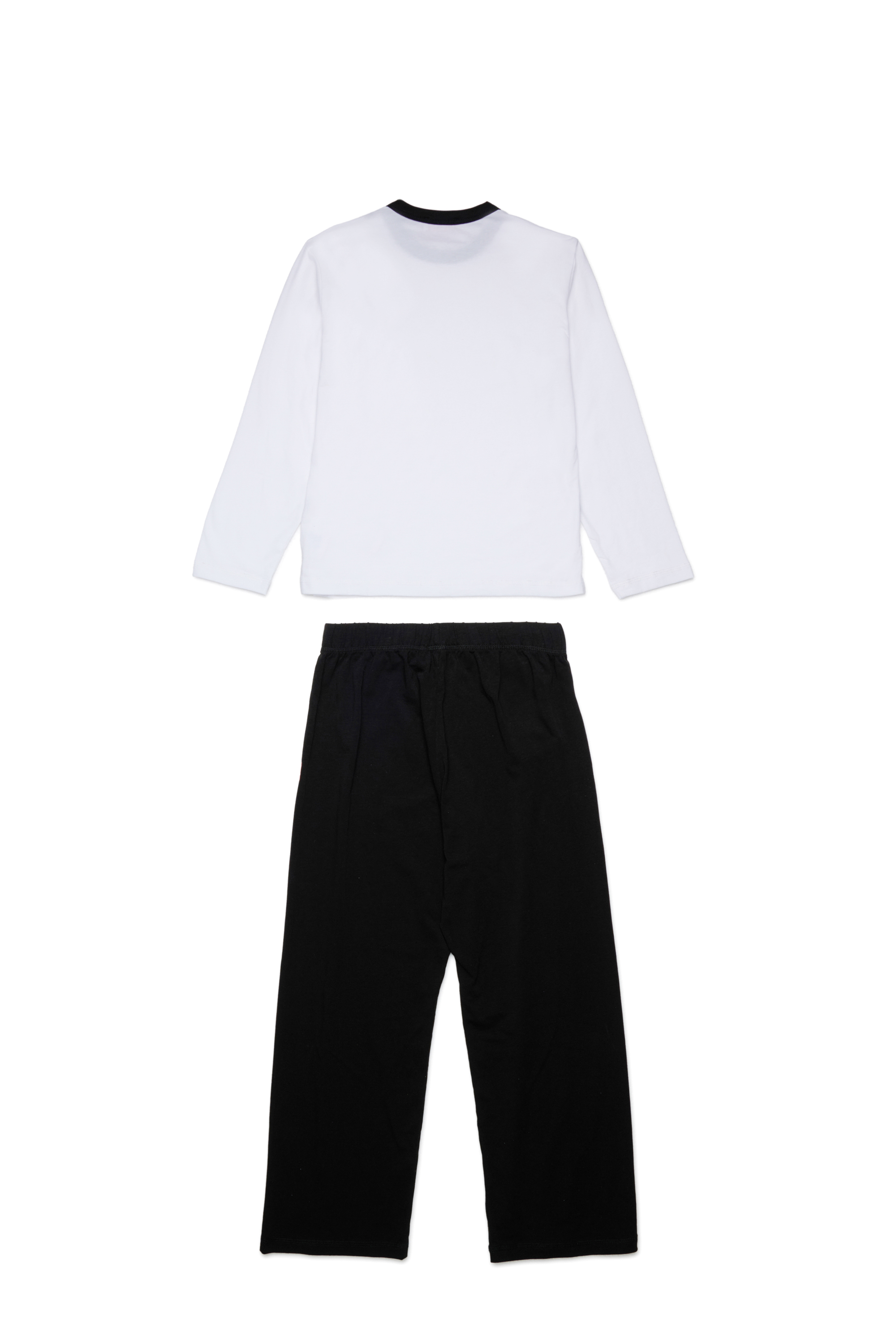 UNPER, Noir/Blanc