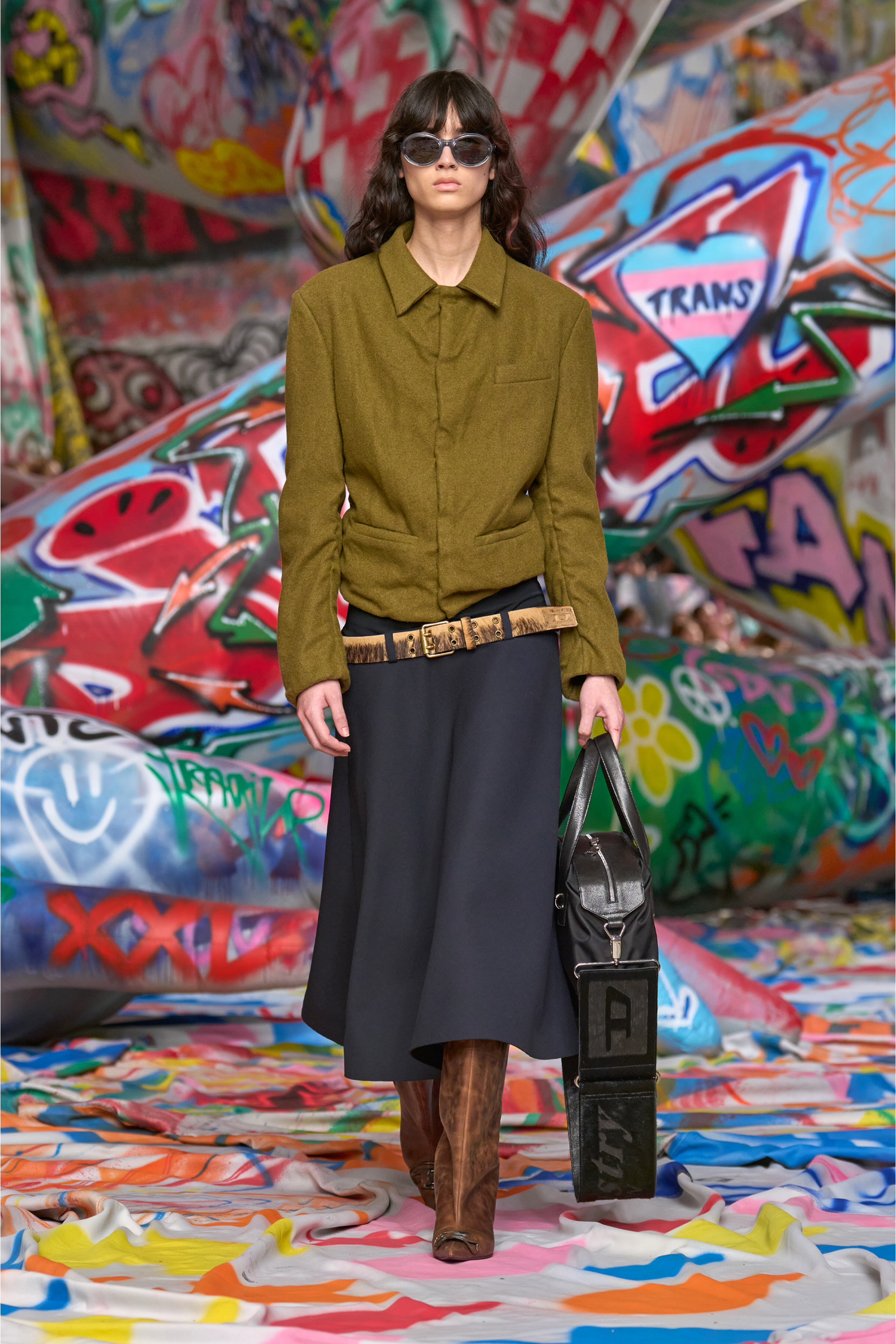 Diesel - D-VENUS 40 KB TUBE, Bottes hauteur genou en cuir huilé Femme in Marron - 6