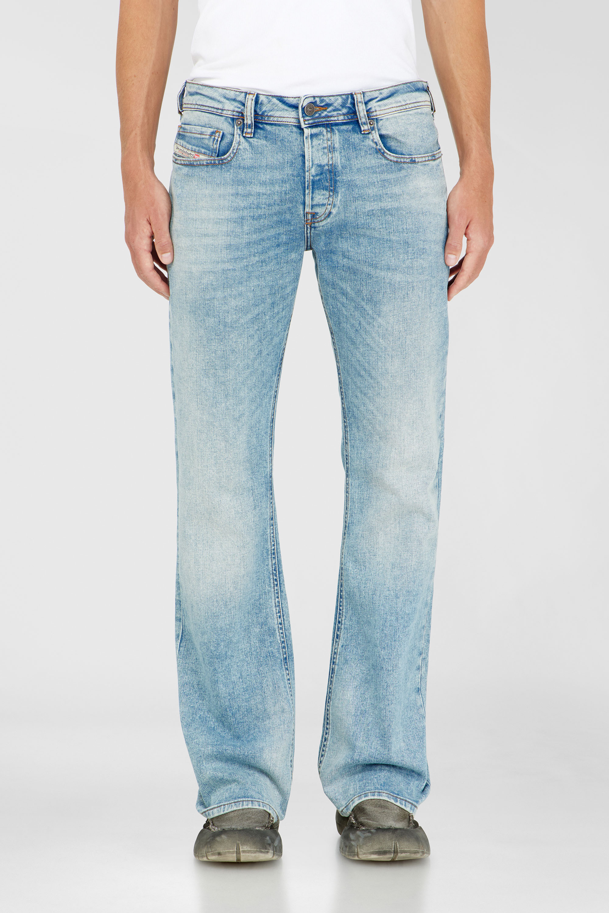 Diesel - Bootcut Jeans 2007 Zatiny 0DBDV Homme, Bleu Clair - Image 1