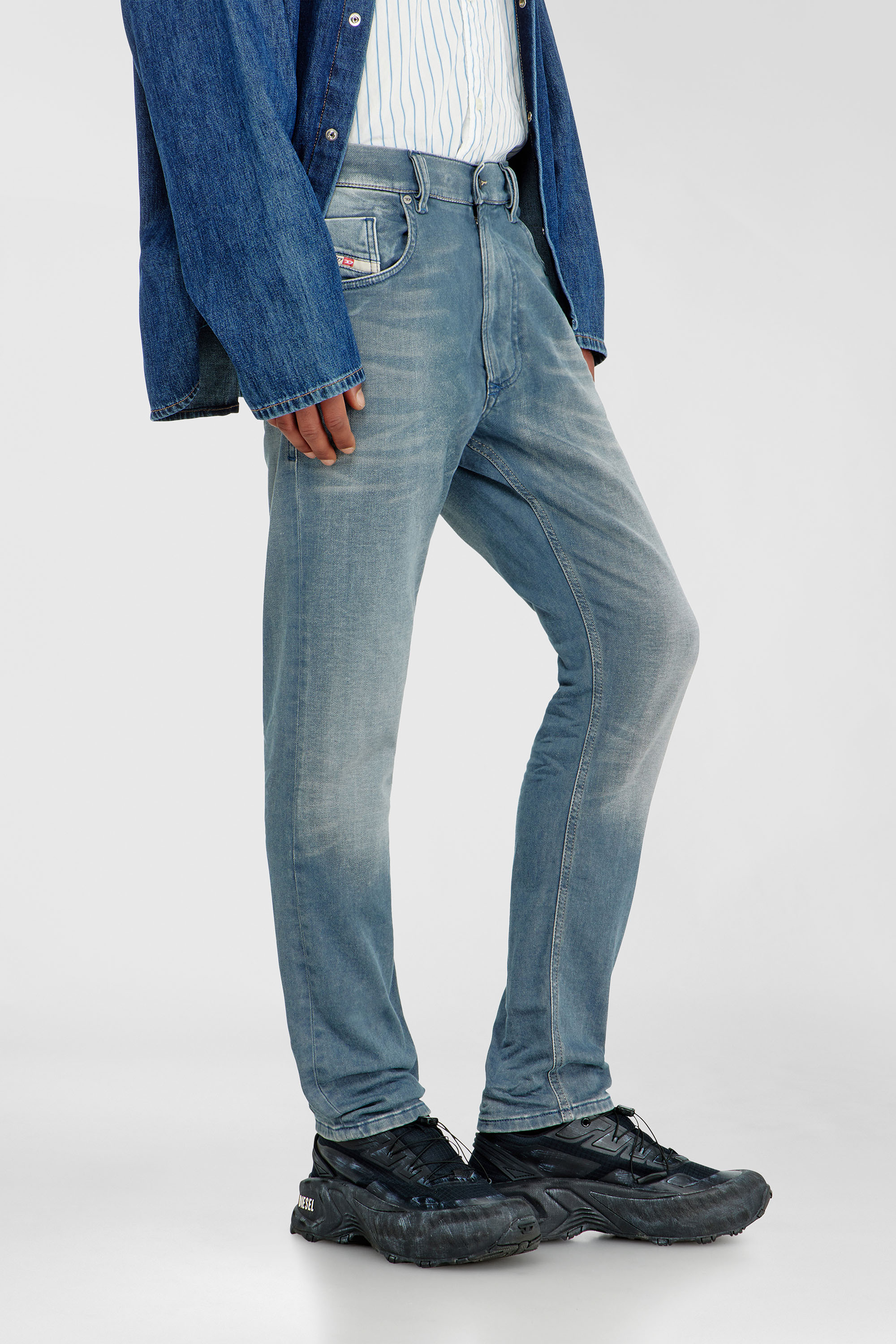 Diesel - Regular 2032 D-Krooley-BW Joggjeans&reg; 09P91 Homme, Bleu Clair - Image 5