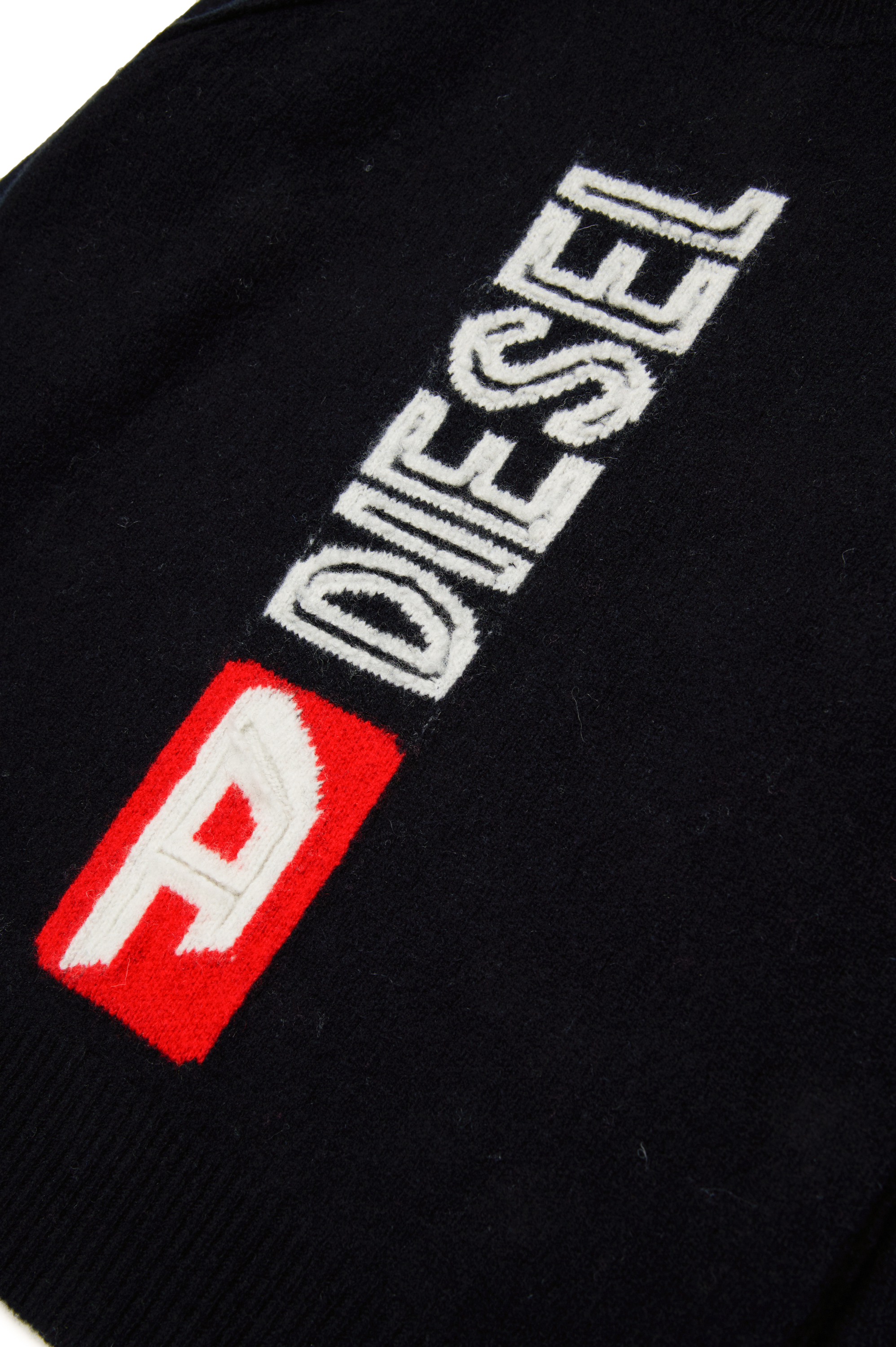 Diesel - KSARIA OVER, Mixte Pull en laine avec logo intarsia in Noir - Image 4