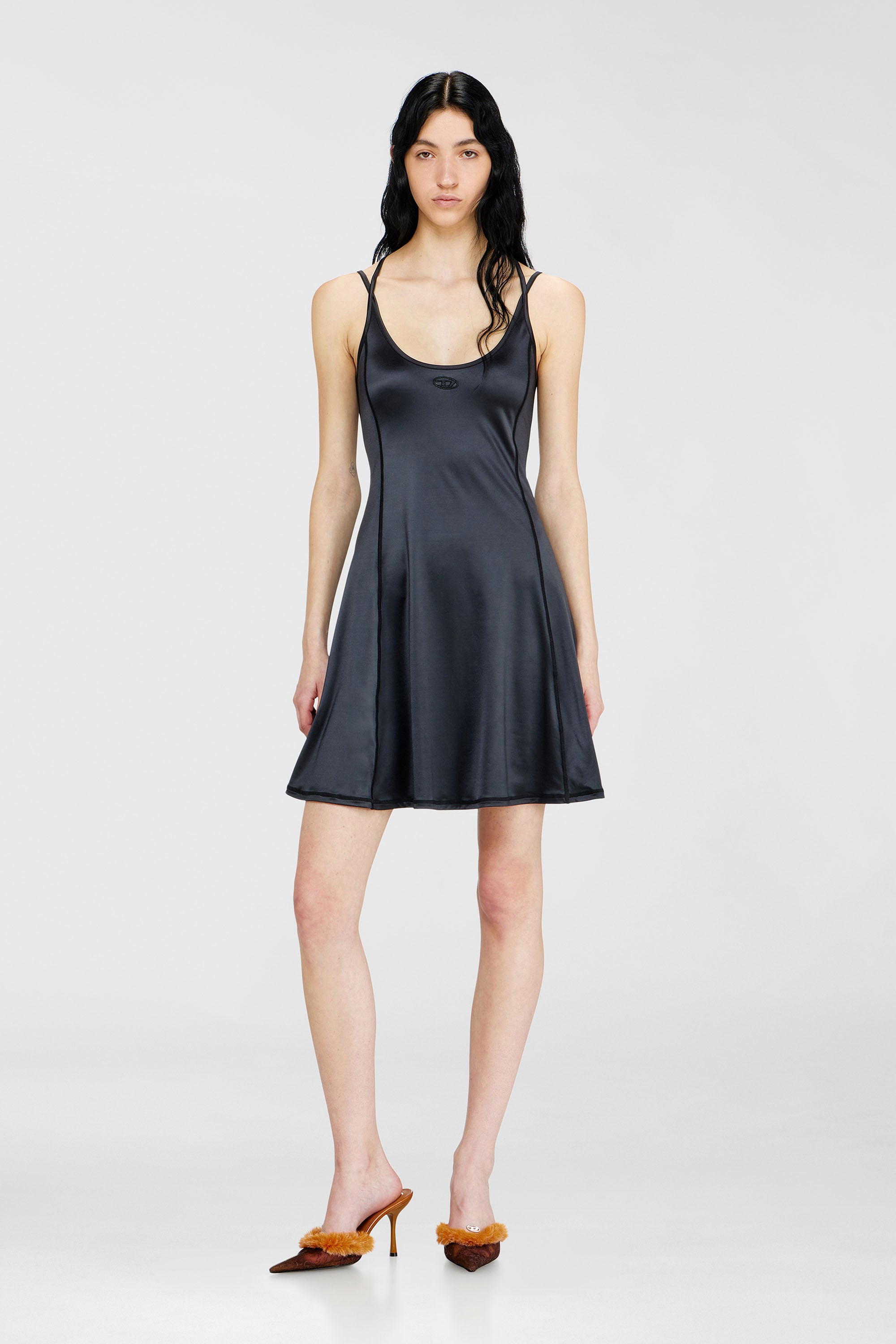 Diesel - D-IMMY, Robe fluide &agrave; fines bretelles doubles Femme in Noir - 1