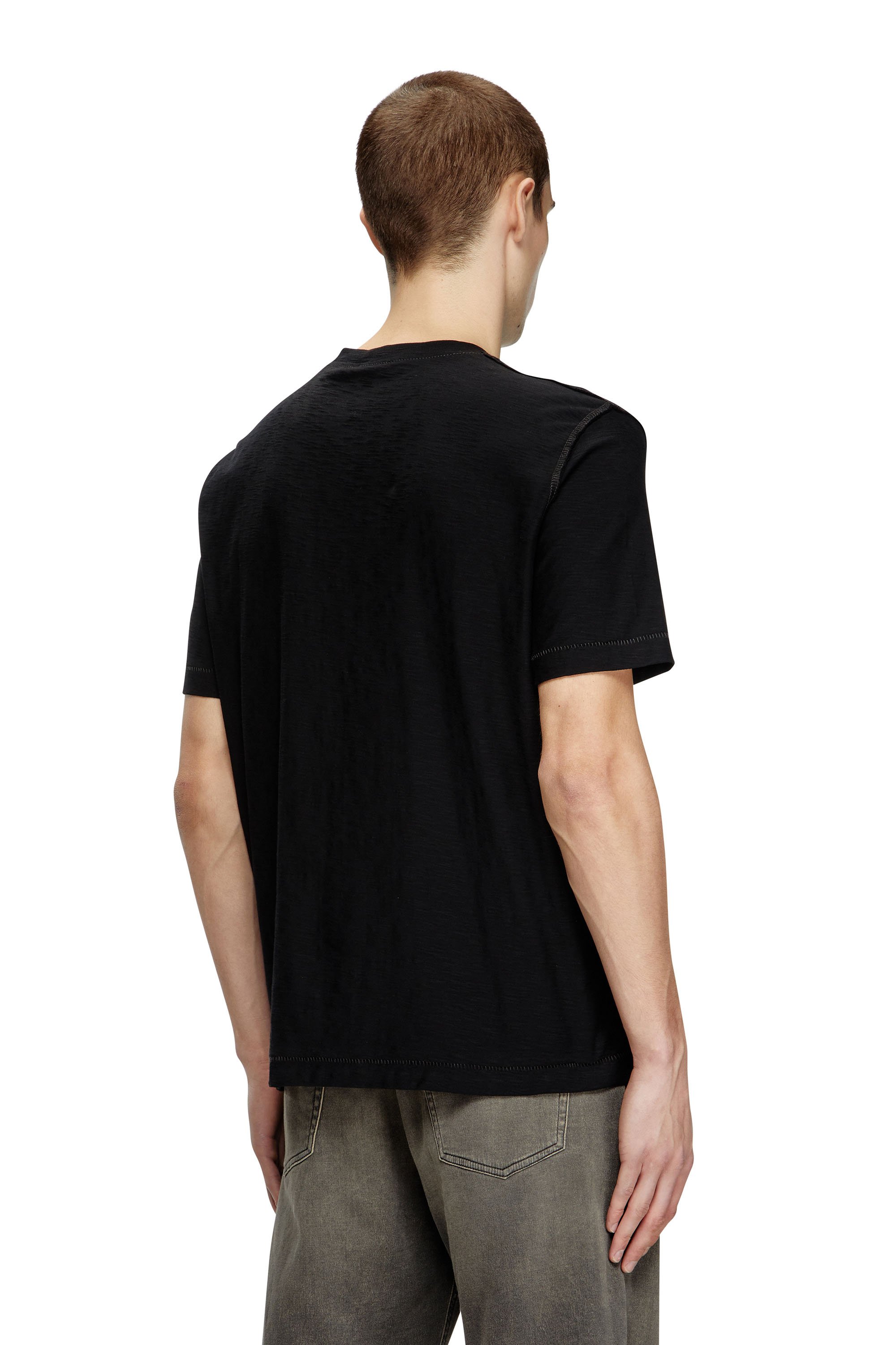 Diesel - T-ADJUST-R11, T-shirt en coton flammé avec logo floqué Homme in Noir - 4