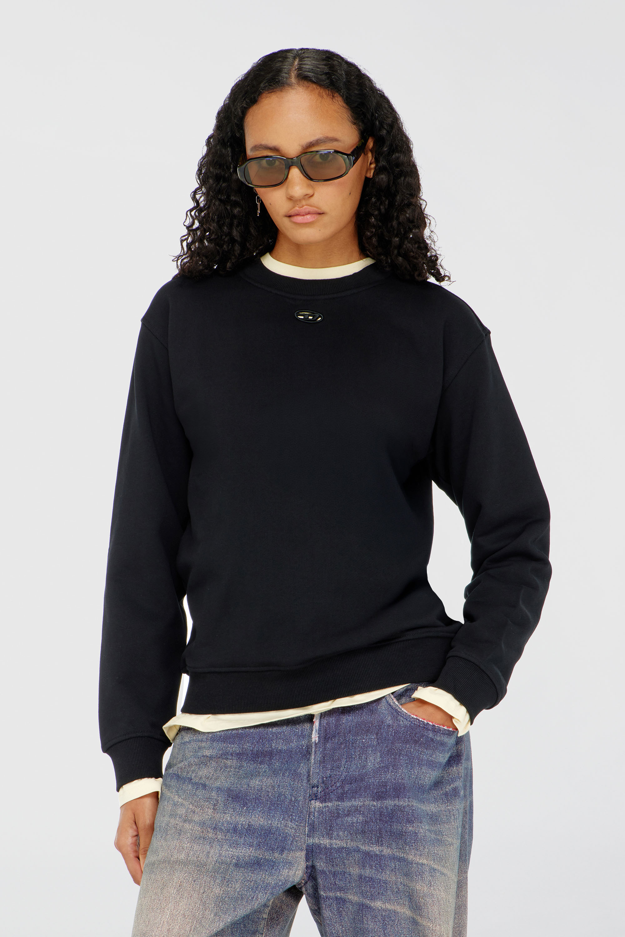 Diesel - F-NORMY-OD, Sweat-shirt en coton avec broderie Oval D Femme in Noir - 3