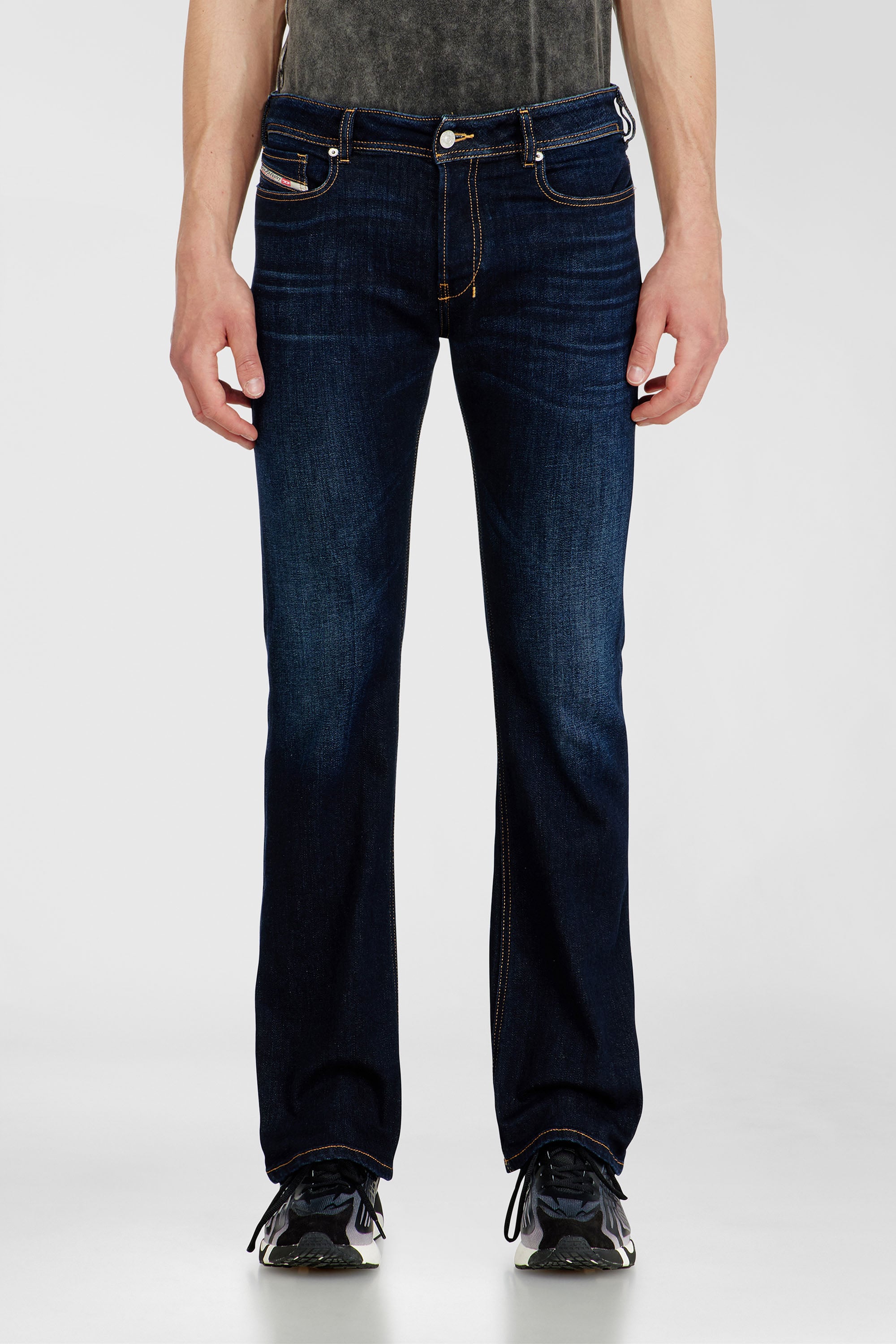 Diesel - Bootcut Jeans 2007 Zatiny 09Q15 Homme, Bleu Fonc&eacute; - Image 1