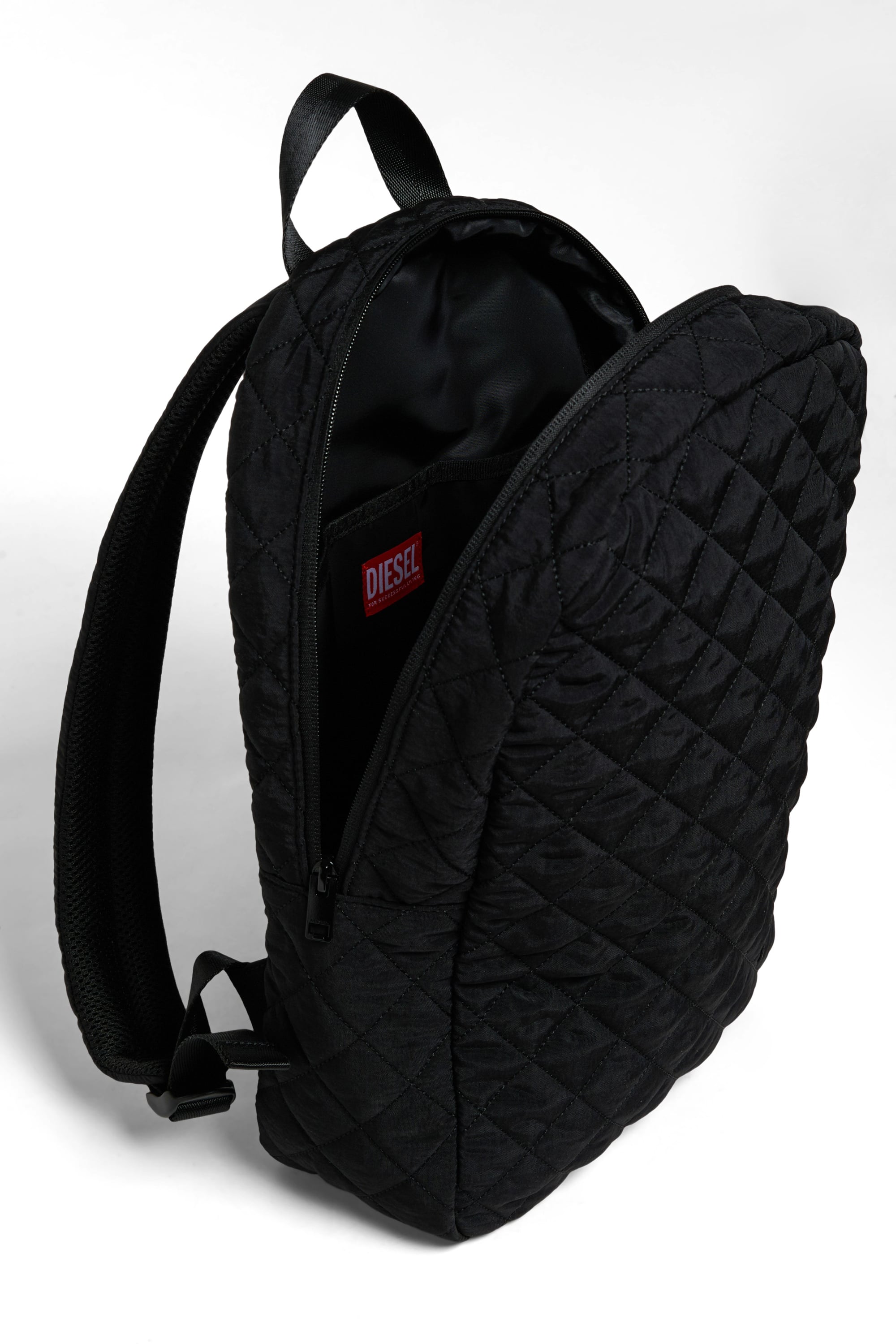Diesel - WMENT, WMENT - Sac &agrave; dos en nylon matelass&eacute; Mixte in Noir - 4