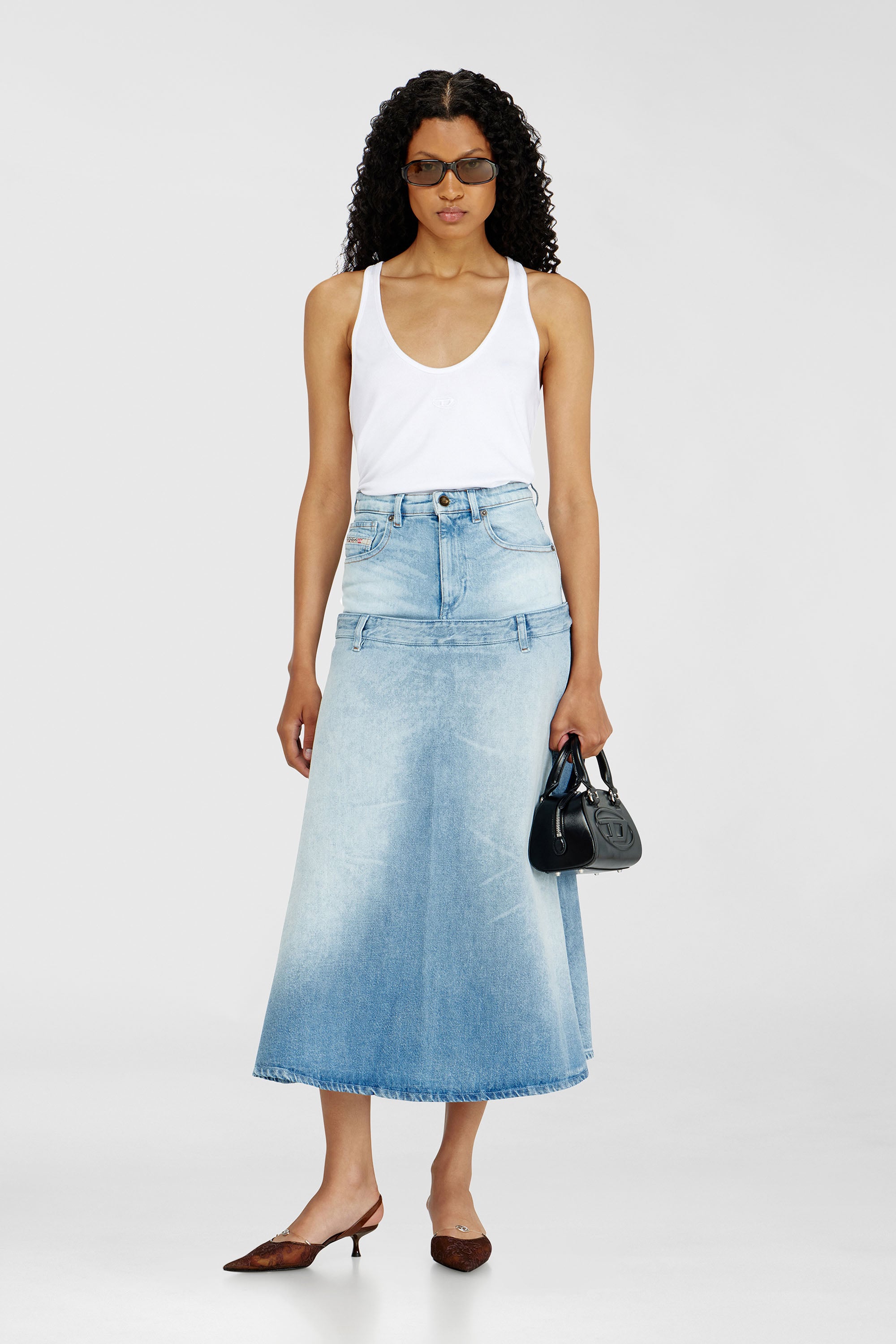 Diesel - DE-VORYA-S, Jupe en denim &agrave; design superpos&eacute; Femme in Bleu - 1