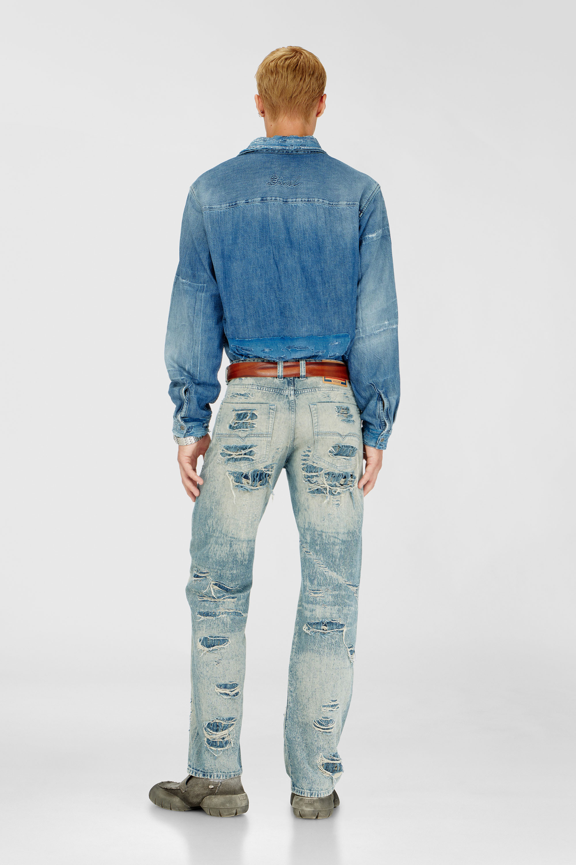 Diesel - Relaxed Jeans 1980 D-Eeper 068YM Homme, Bleu moyen - Image 3
