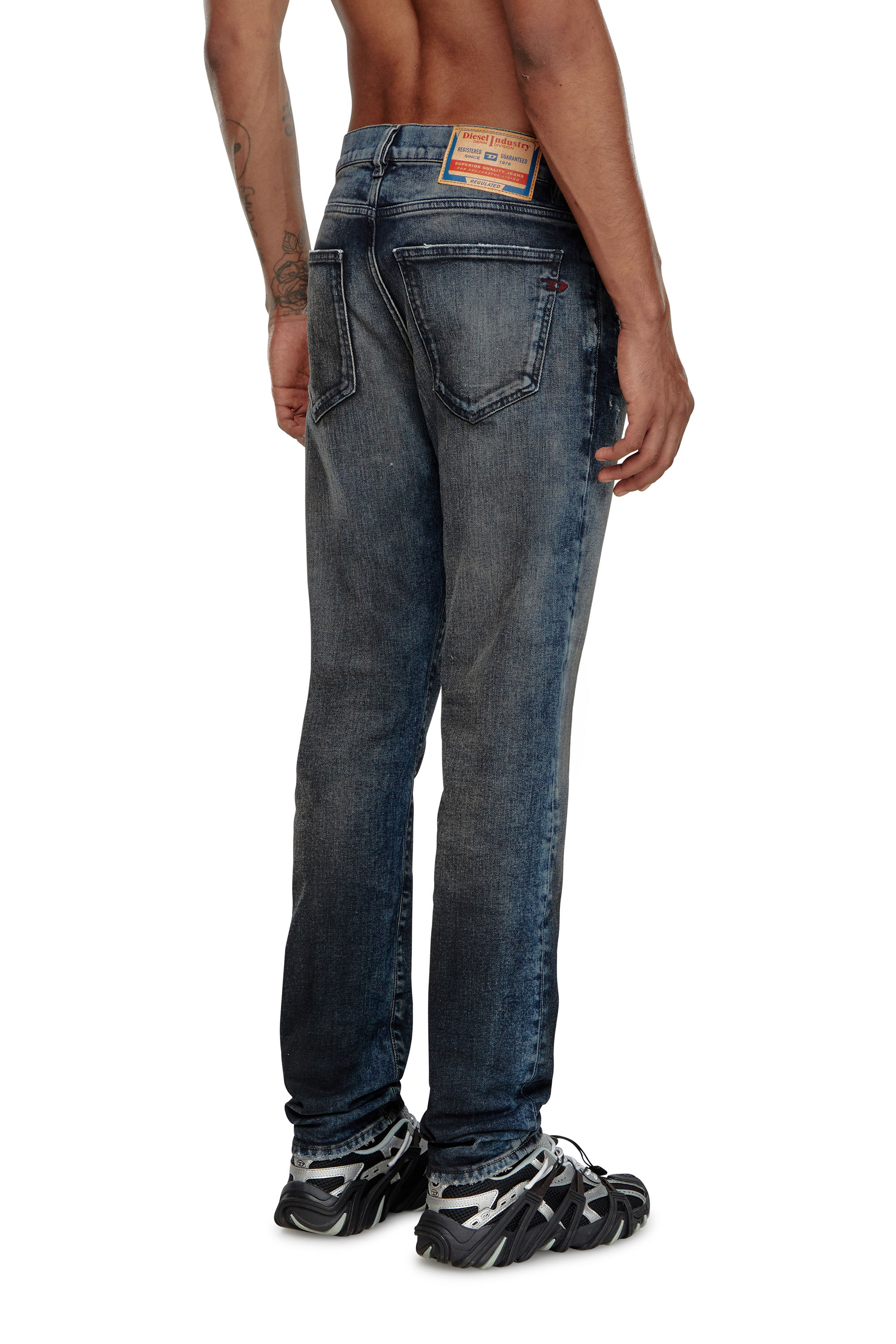 Diesel - Homme Slim Jeans 2019 D-Strukt 09H54, Bleu Foncé - Image 3