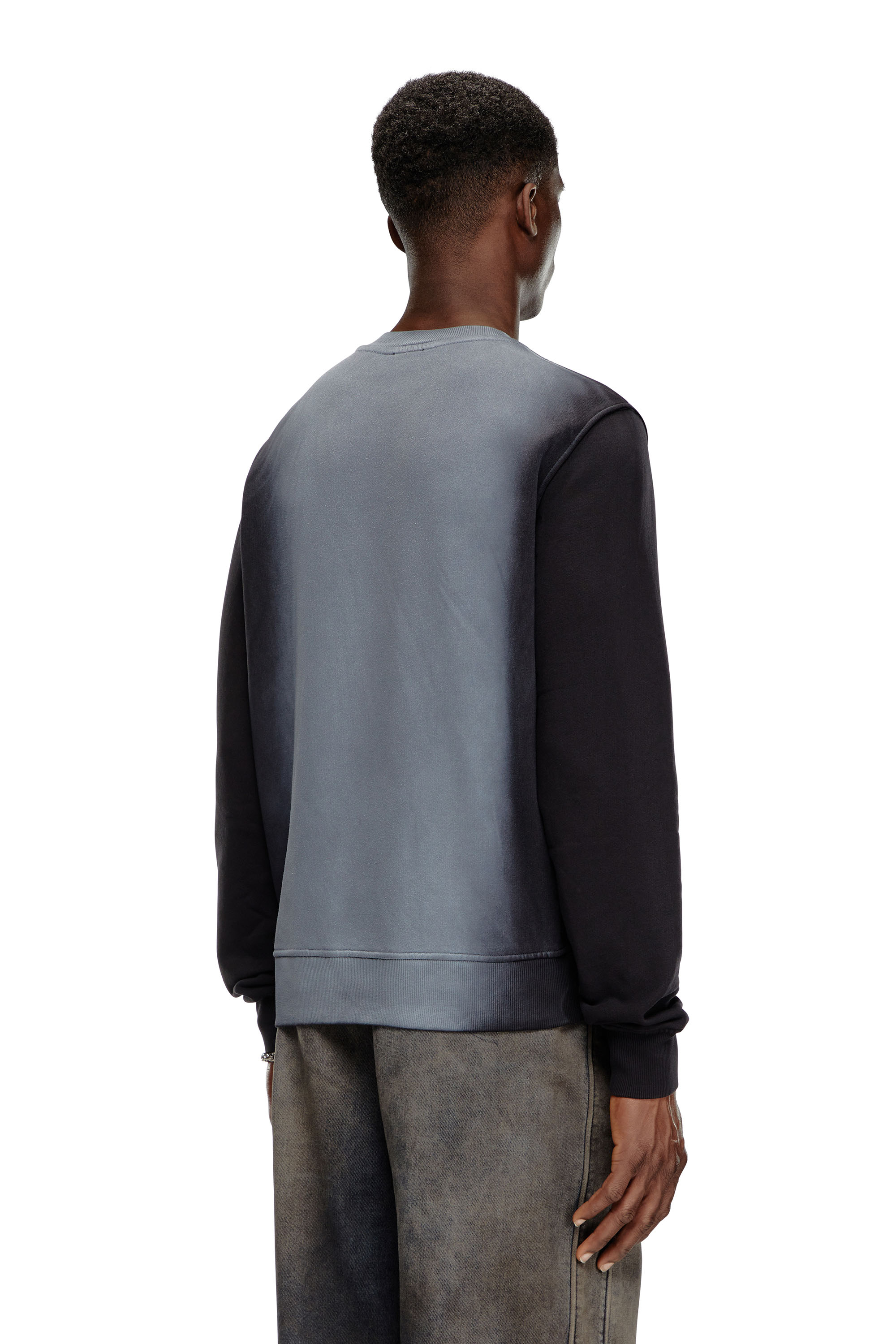 Diesel - S-GINN-K48, Homme Sweat-shirt en coton avec empiècements délavés in Noir - Image 4
