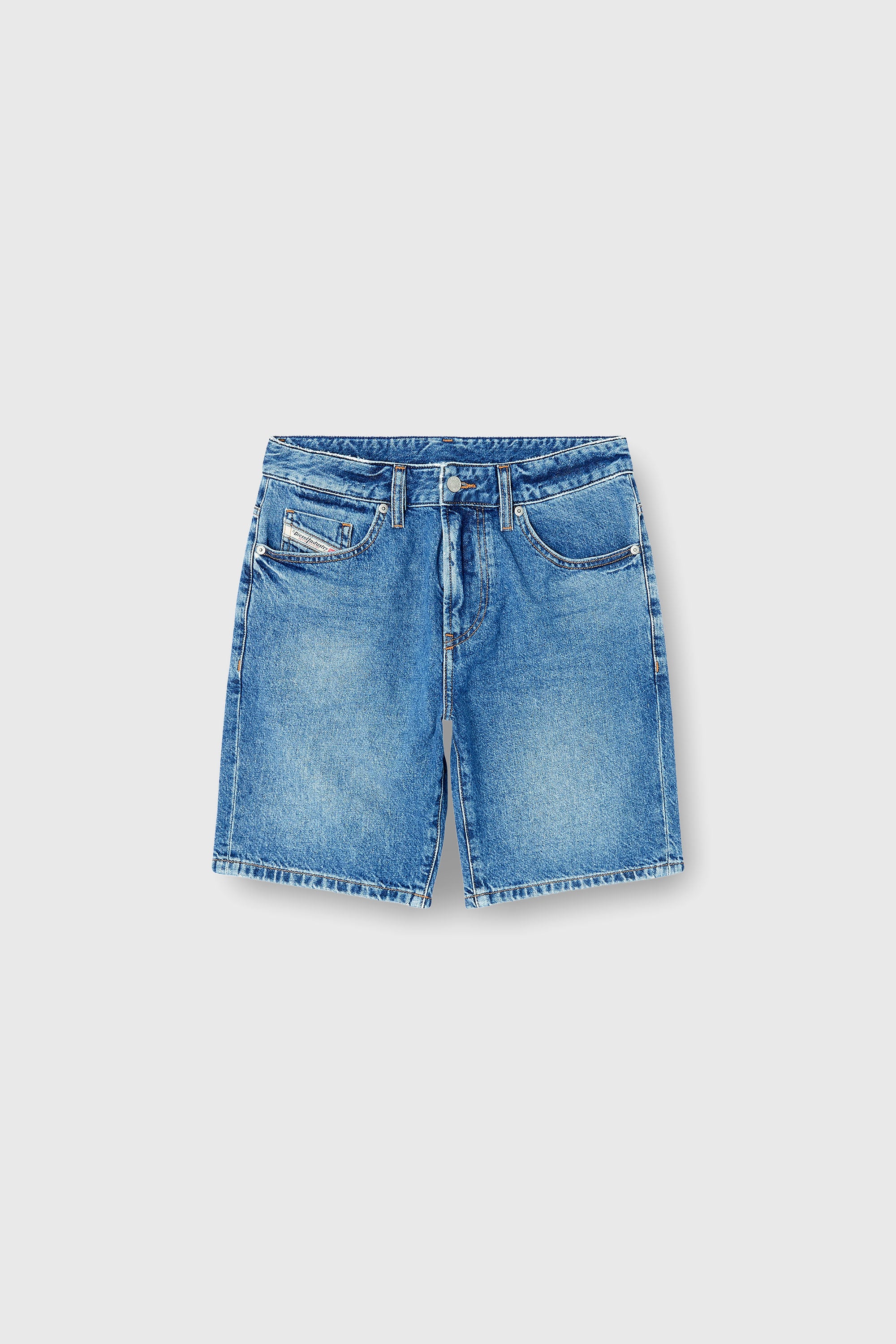 Diesel - D-FIN, Short slim en denim &agrave; lavage propre Homme in Bleu - 2