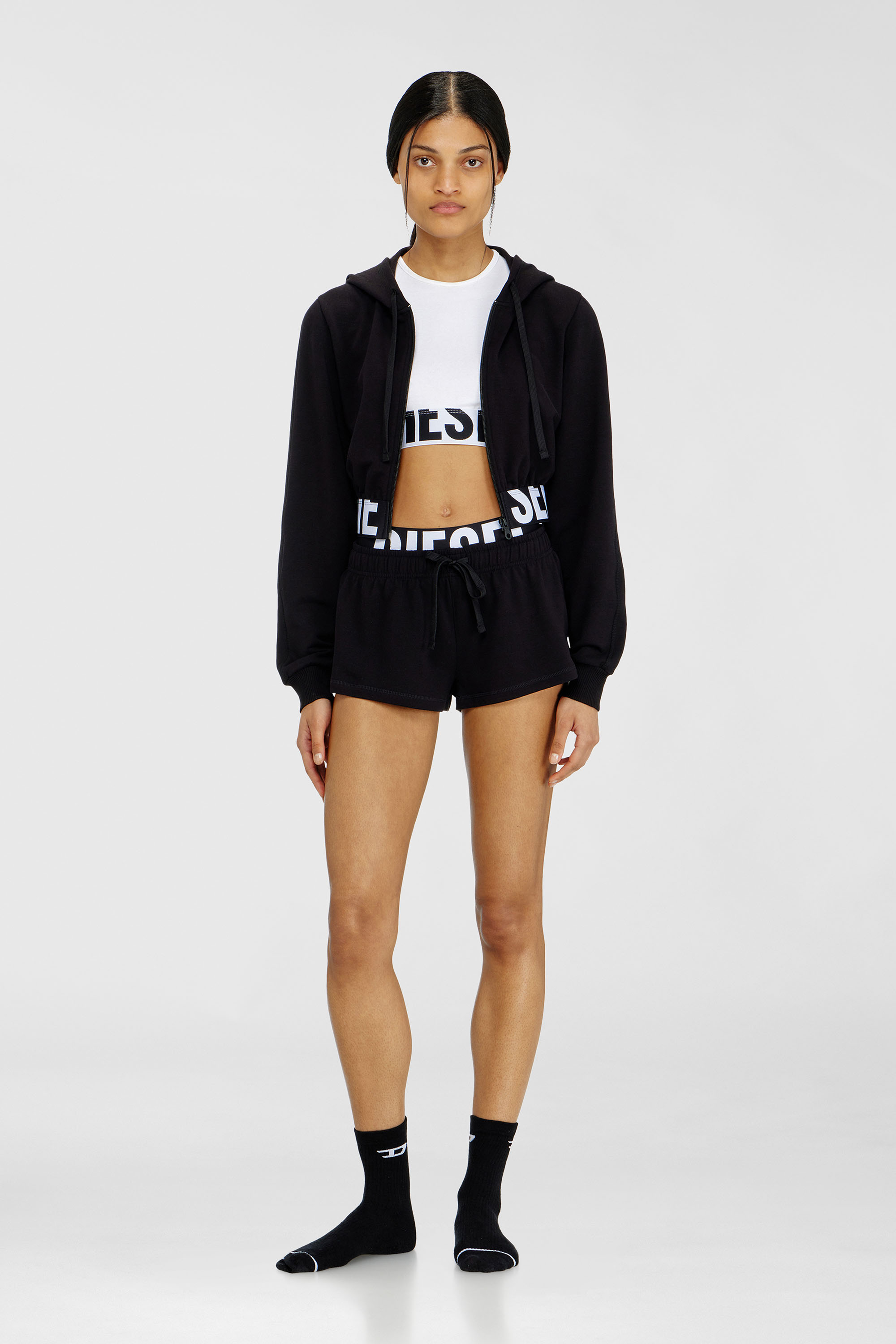 Diesel - MIRANDA-D-POP, Pantalon court en &eacute;ponge de coton avec logo Diesel Femme in Noir - 2