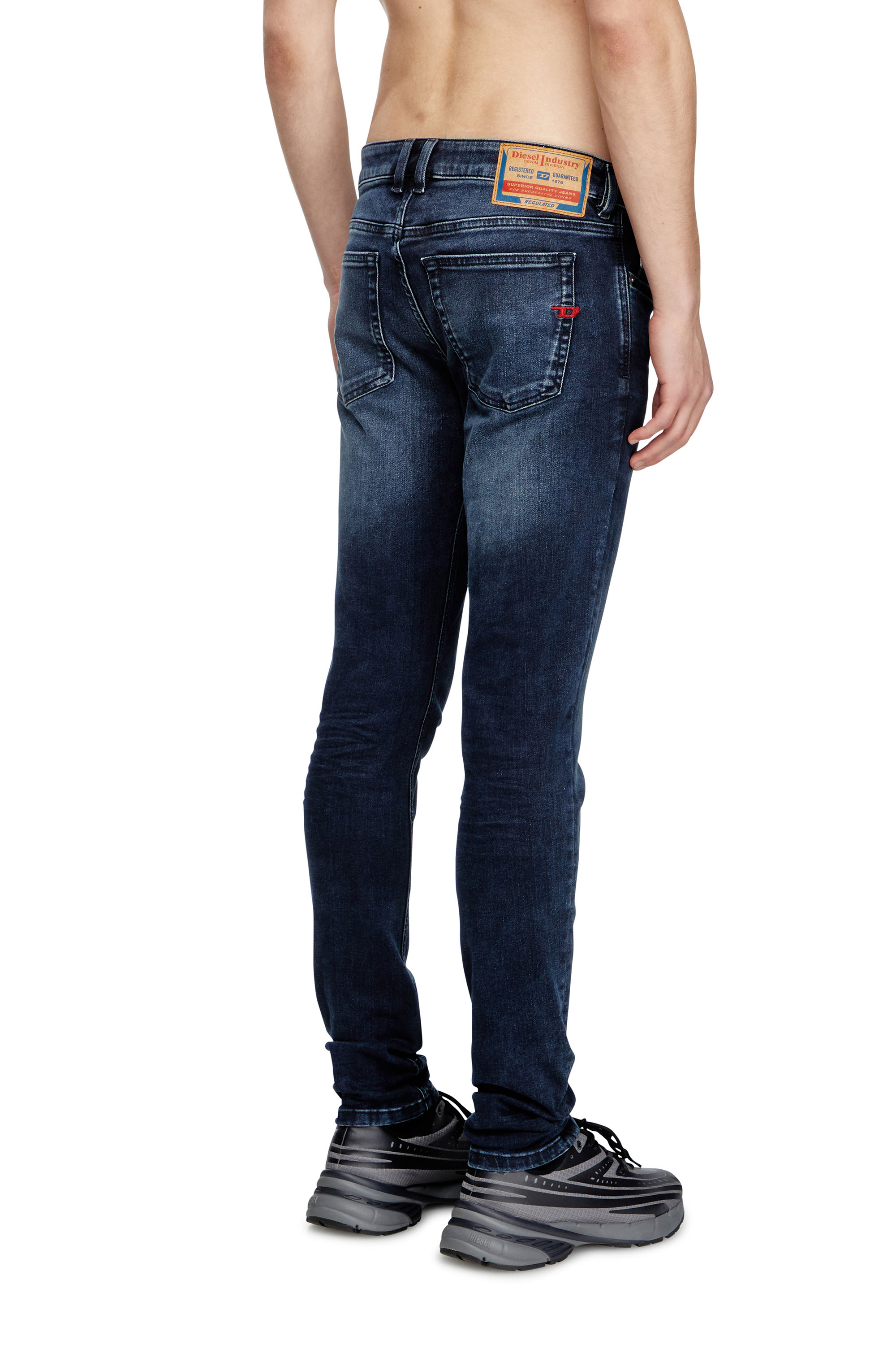 Diesel - Skinny Jeans 1979 Sleenker 0ENAR Homme, Bleu Fonc&eacute; - Image 4