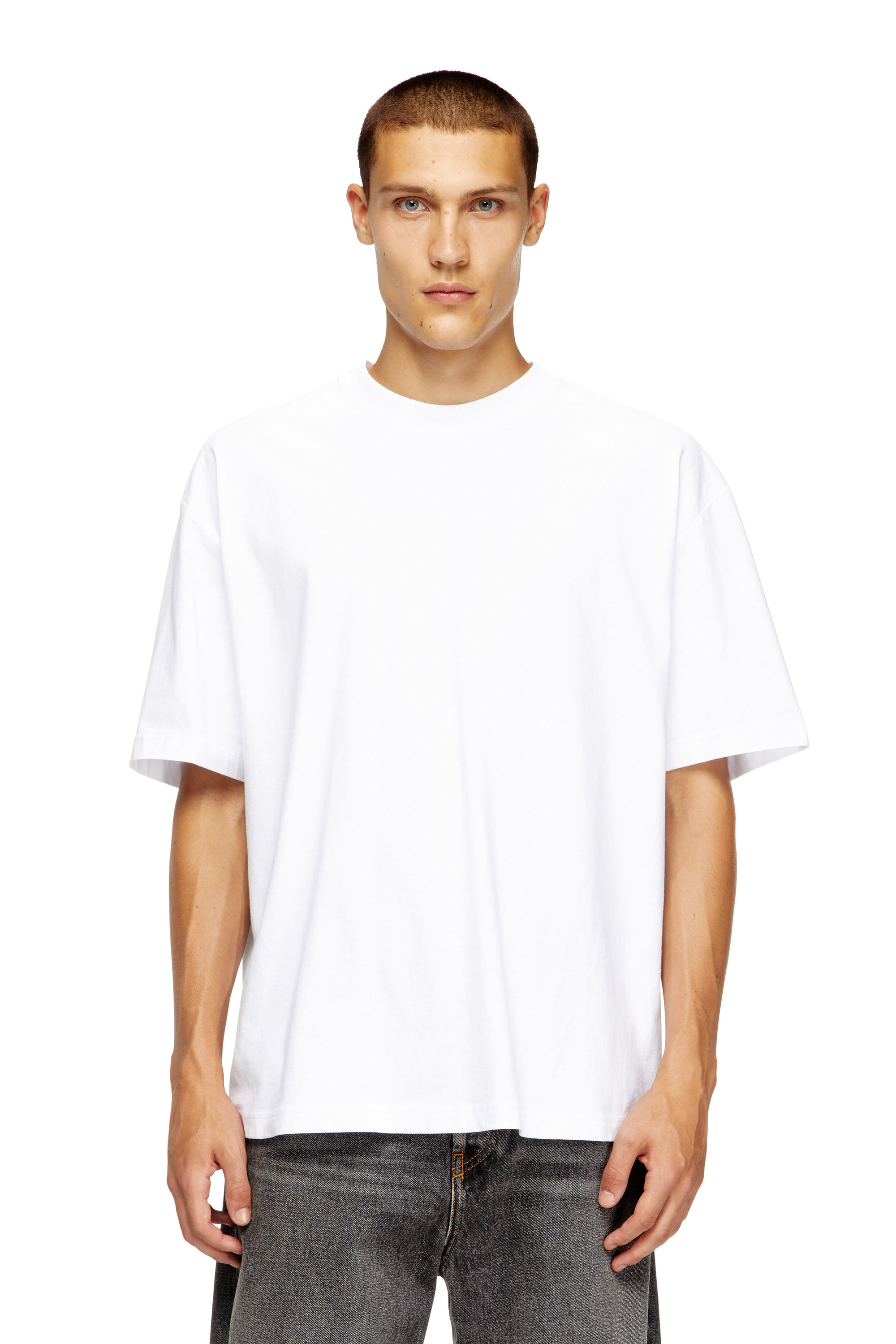 Diesel - T-BOGGY-MEGOVAL-D, T-shirt avec maxi oval D brodé Homme in Blanc - 4