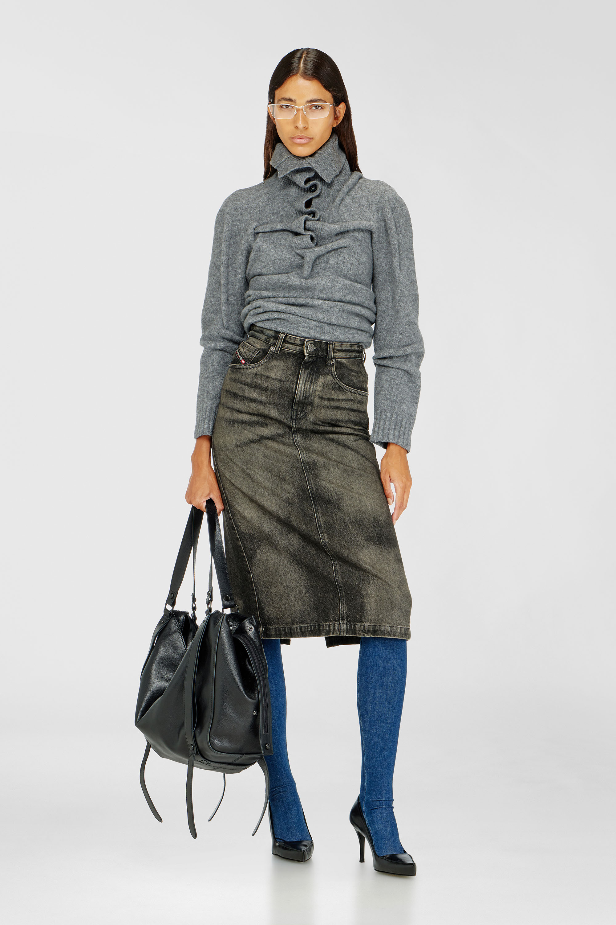 Diesel - DE-PENDY-FSJ, Jupe crayon en denim effet us&eacute; Femme in Noir - 1