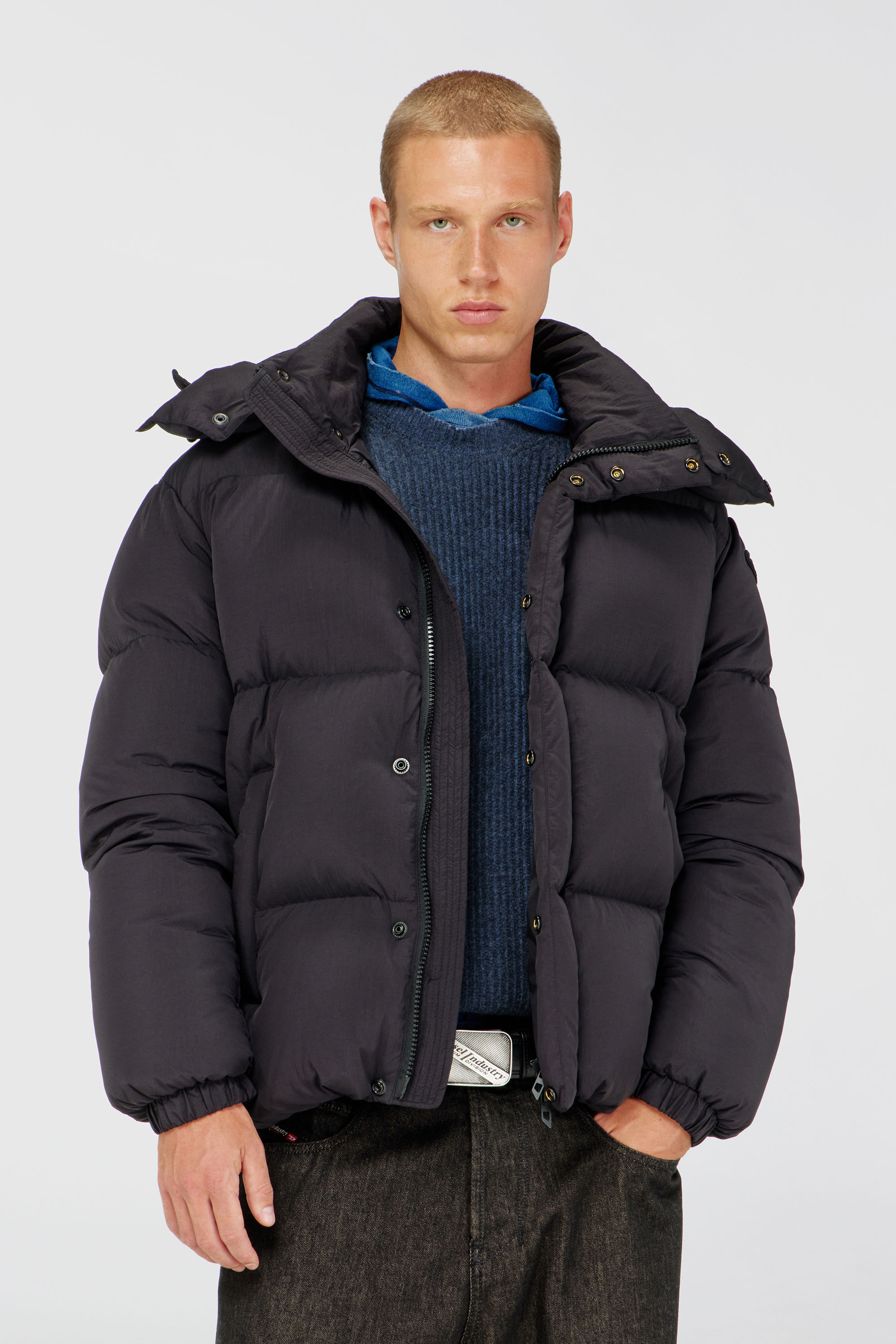 Diesel - W-ROLFYS-WRD, Veste matelass&eacute;e en Taslan ViralOff&reg; Homme in Gris - 3