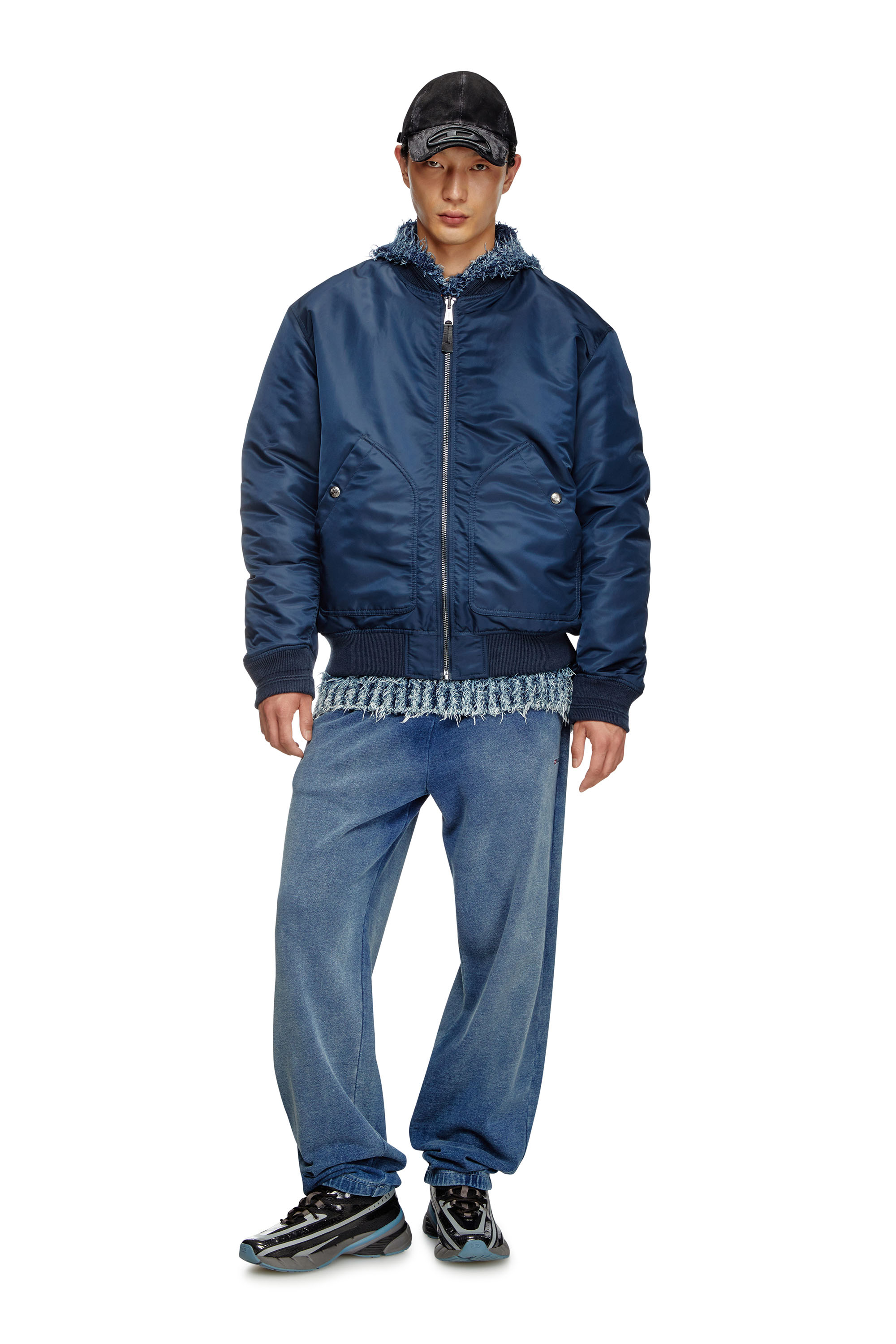 Diesel - J-HELD, Veste bomber en nylon rembourré avec Oval D Homme in Bleu - 2