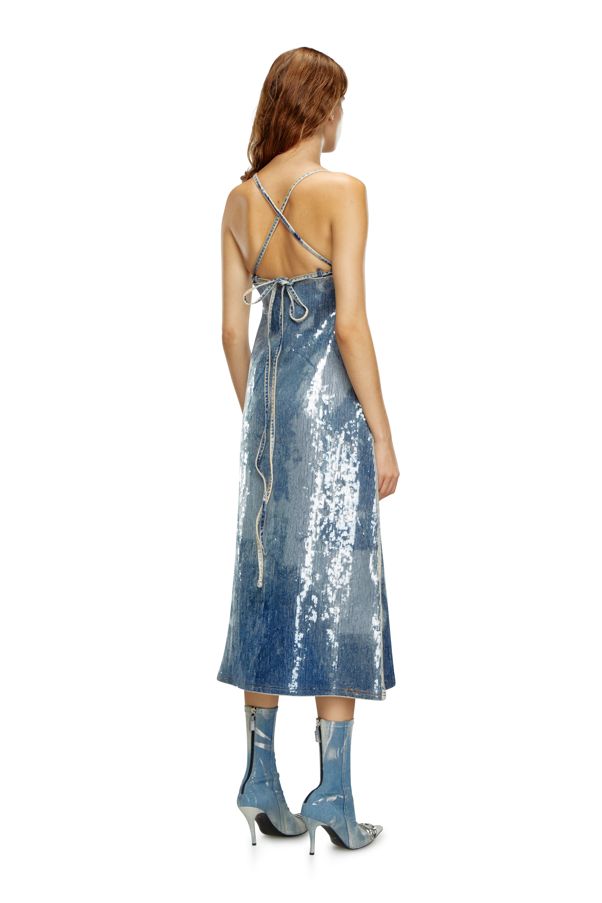 Diesel - DE-HELD-S2, Robe midi en denim à bretelles avec sequins Femme in Bleu - 3